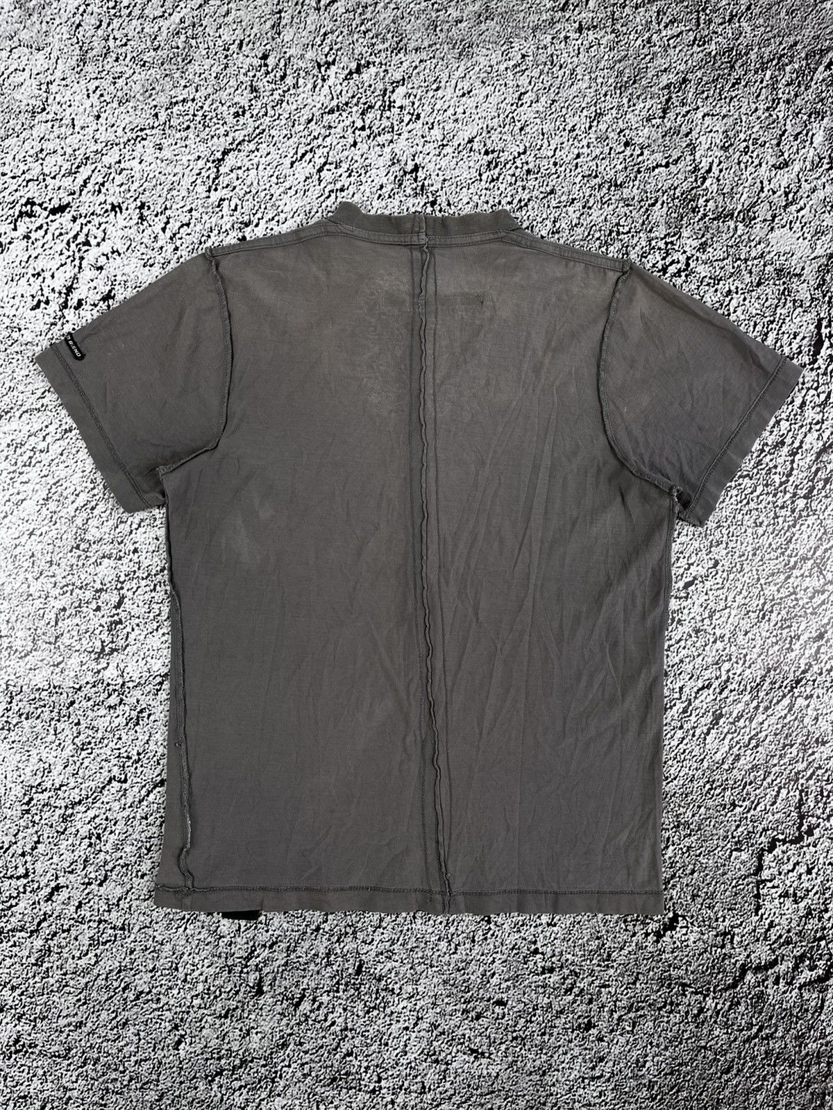 Vintage Vintage Y2K Japanese faded big logo patchwork t shirt M Size US M / EU 48-50 / 2 - 6 Thumbnail