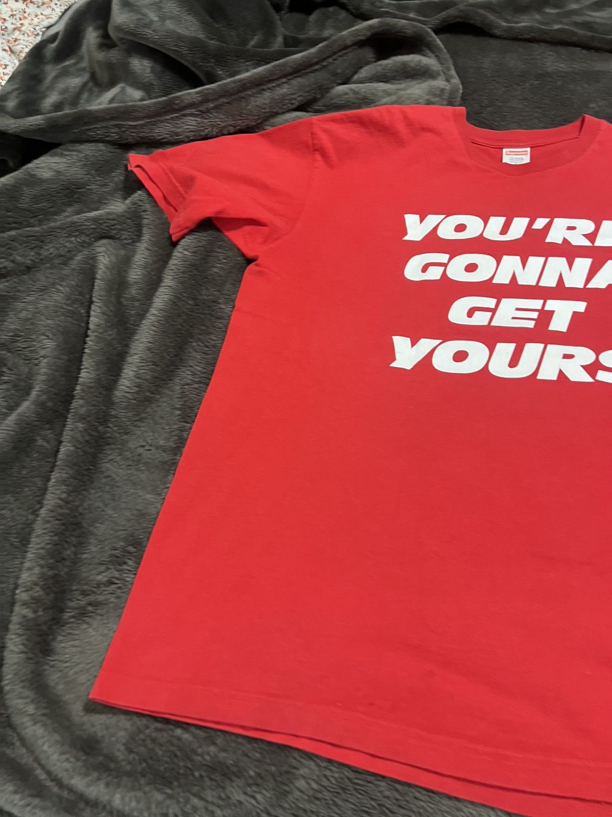 Supreme 🔥 SUPREME PUBLIC ENEMY MENS XL RED TARGET T 8/10 easy🔥 Size US XL / EU 56 / 4 - 9 Thumbnail