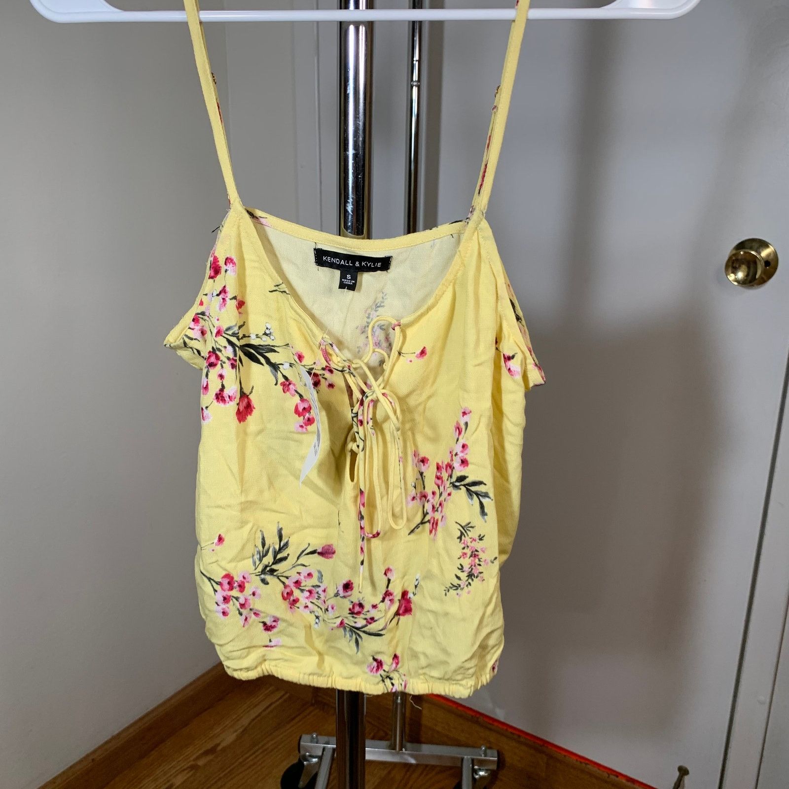 Other Kendall & Kylie Yellow Women's Top Size S (NWT) Size S / US 4 / IT 40 - 5 Thumbnail