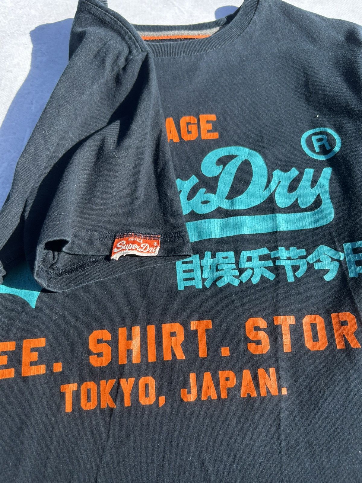 Superdry Superdry T-Shirt Tee Big Logo Chest Print Tokyo Japan Size S Size US S / EU 44-46 / 1 - 4 Thumbnail