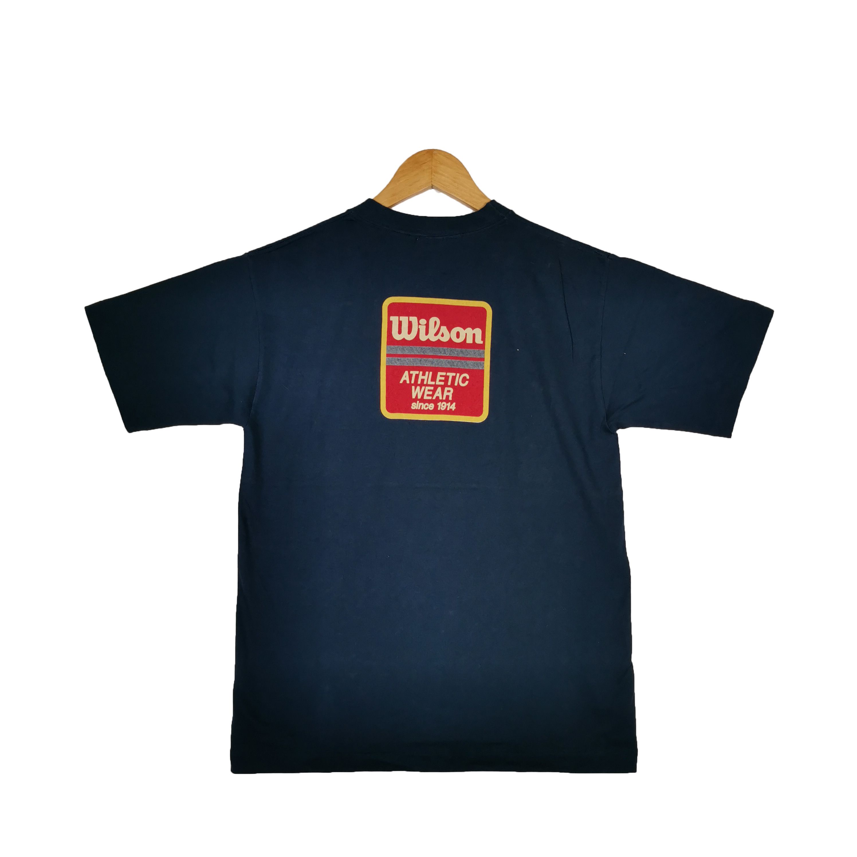 Vintage Vintage 90s Wilson Tshirt Sportswear Crewneck Tees Size US S / EU 44-46 / 1 - 1 Thumbnail