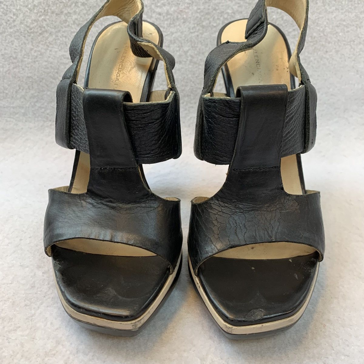 Balenciaga 2000s BaIenciaga Black Leather Platform Heels Size US 7.5 / IT 37.5 - 5 Thumbnail