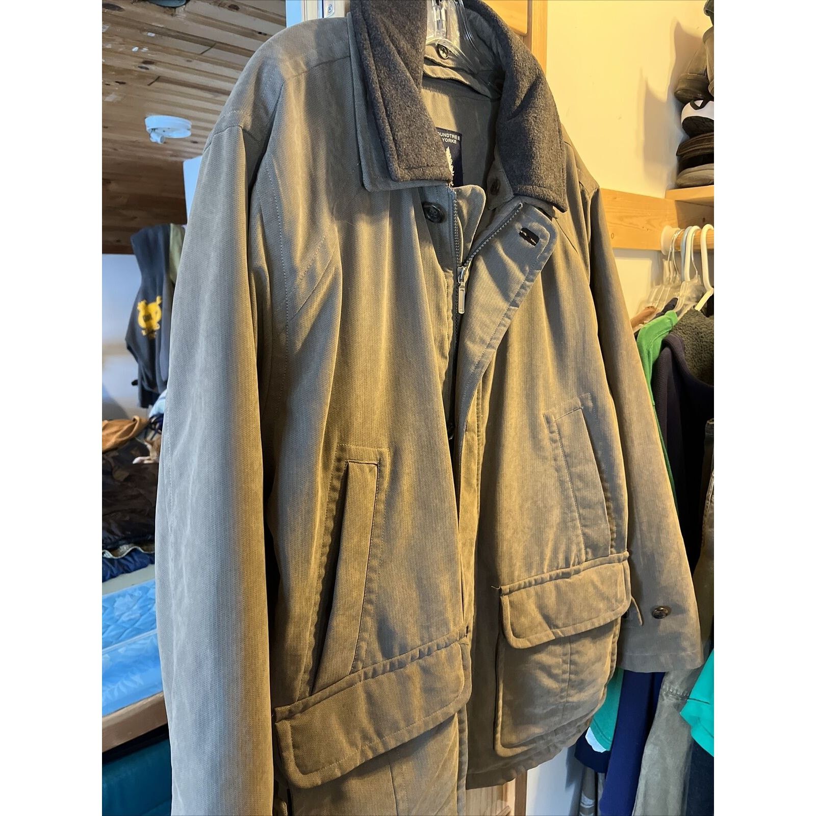 Roundtree & Yorke Roundtree & Yorke Outdoors Mens L Gray Lined Polyester Coat Size US L / EU 52-54 / 3 - 8 Thumbnail