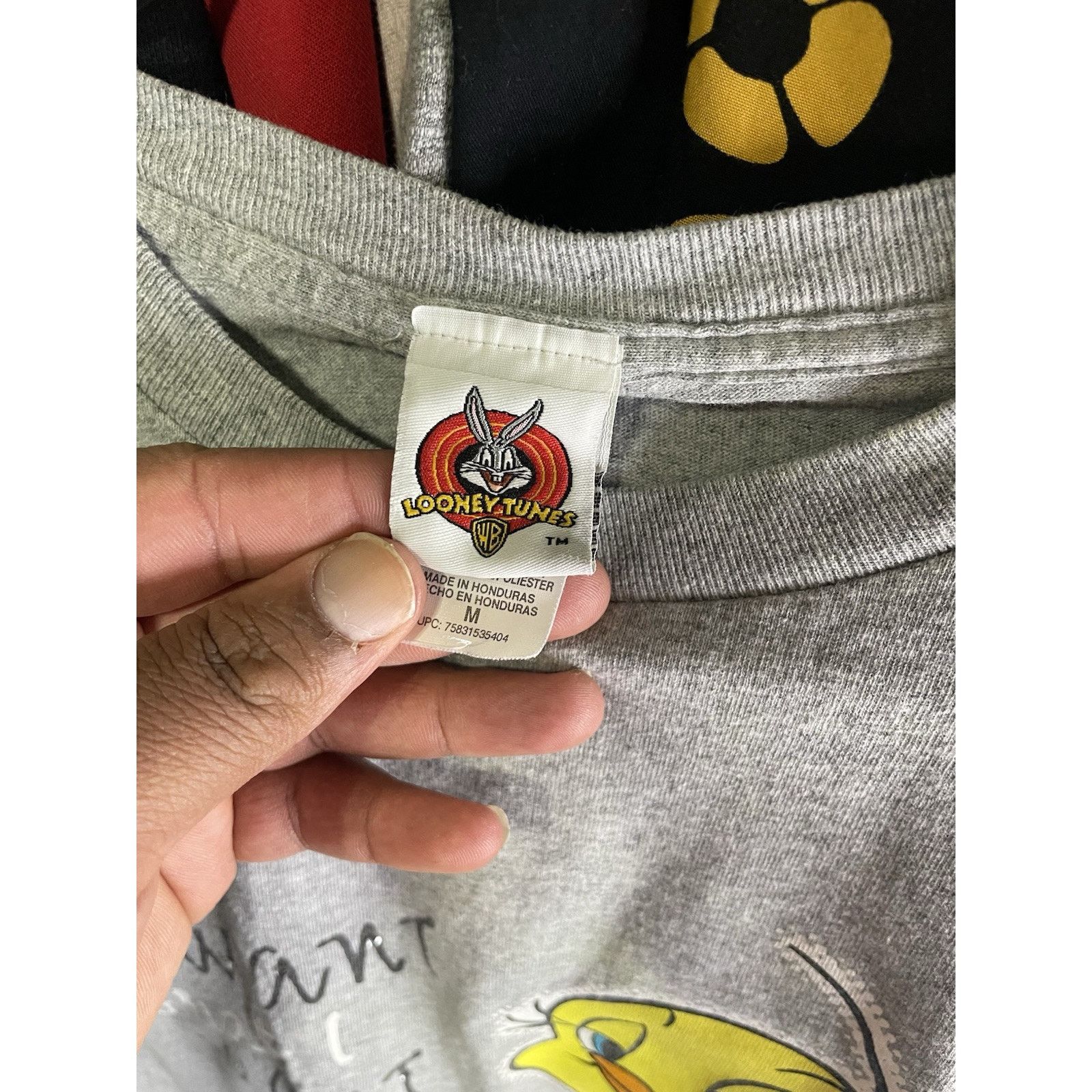 Gildan Size M-VTG 1998 looneyTweety Bird “ i want what i want…” Tee Size US M / EU 48-50 / 2 - 4 Thumbnail