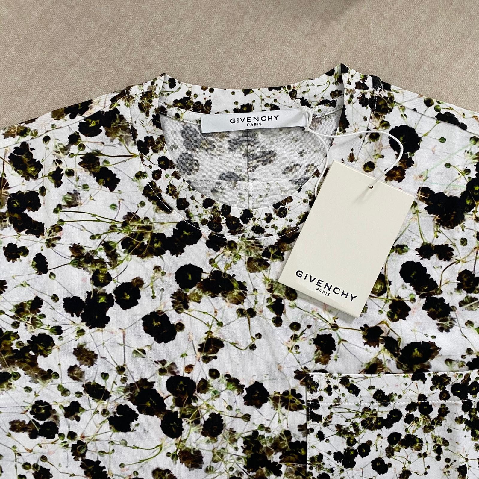 Givenchy White Baby's Breath Pocket T-Shirt Size XS / US 0-2 / IT 36-38 - 3 Thumbnail
