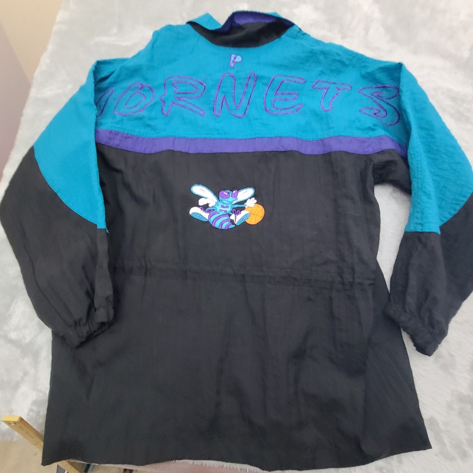 Pro Player Vintage 90s Charlotte Hornets NBA Pro Player Jacket Size XL Size US XL / EU 56 / 4 - 11 Thumbnail