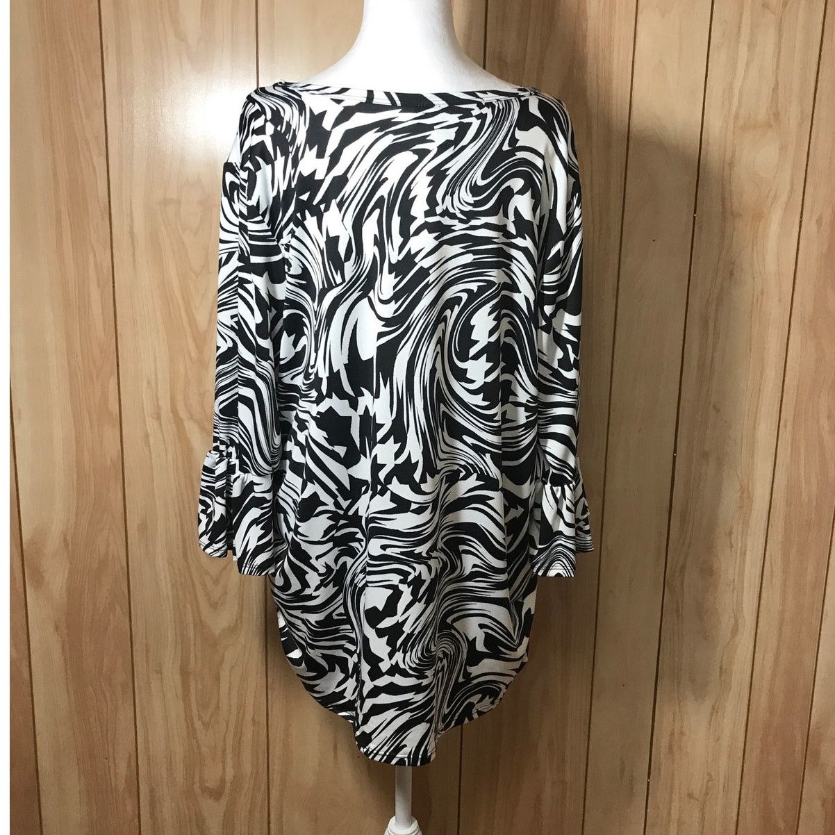 Other Kristin Nicole Swirl Round Neck 3/4 Sleeve Blouse 3X Size 3XL / US 20-22 - 2 Thumbnail