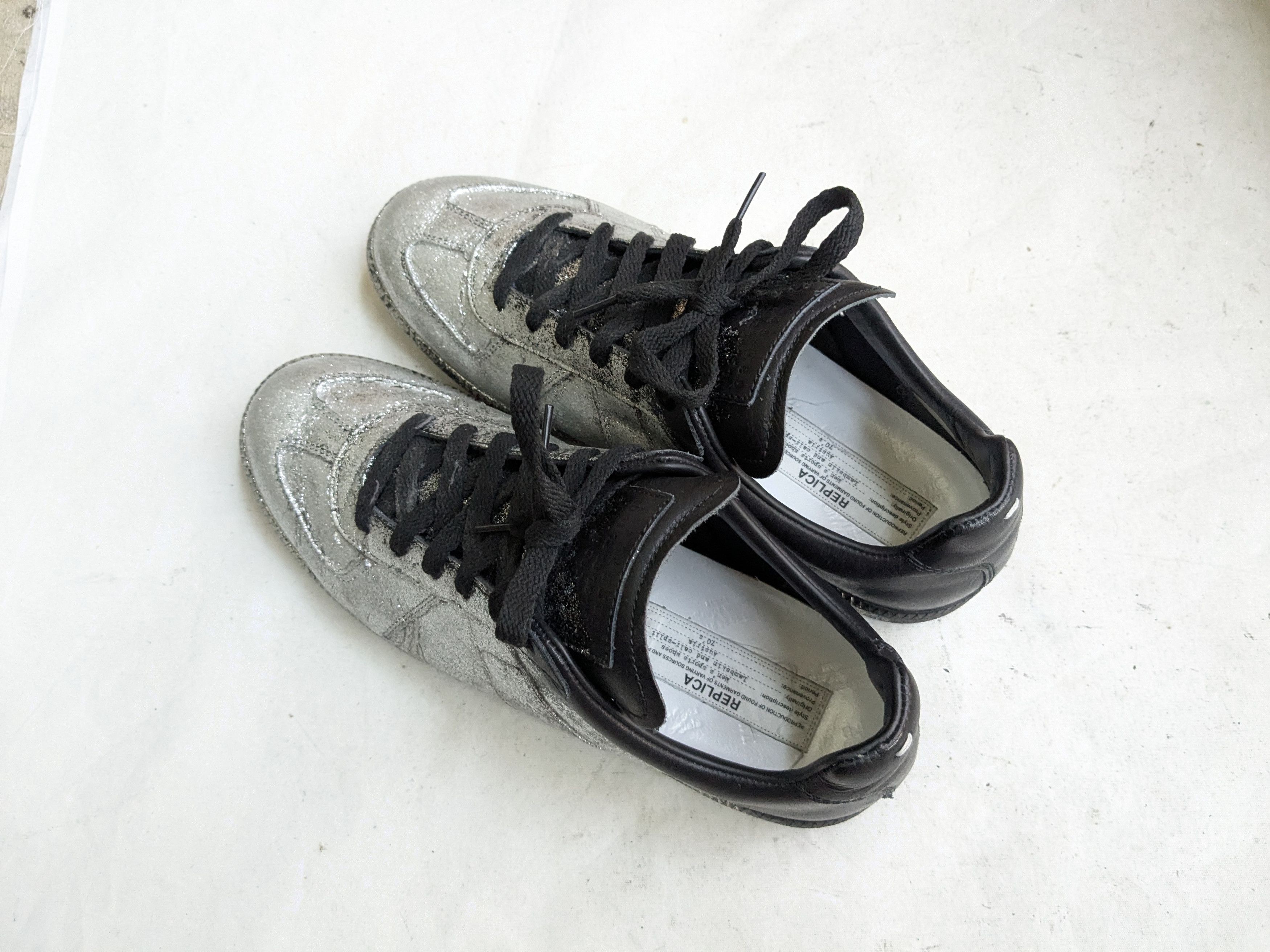 Maison Margiela Maison Margiela Replica GAT Black Silver 9 42 Low Tops Size US 9 / EU 42 - 14 Thumbnail