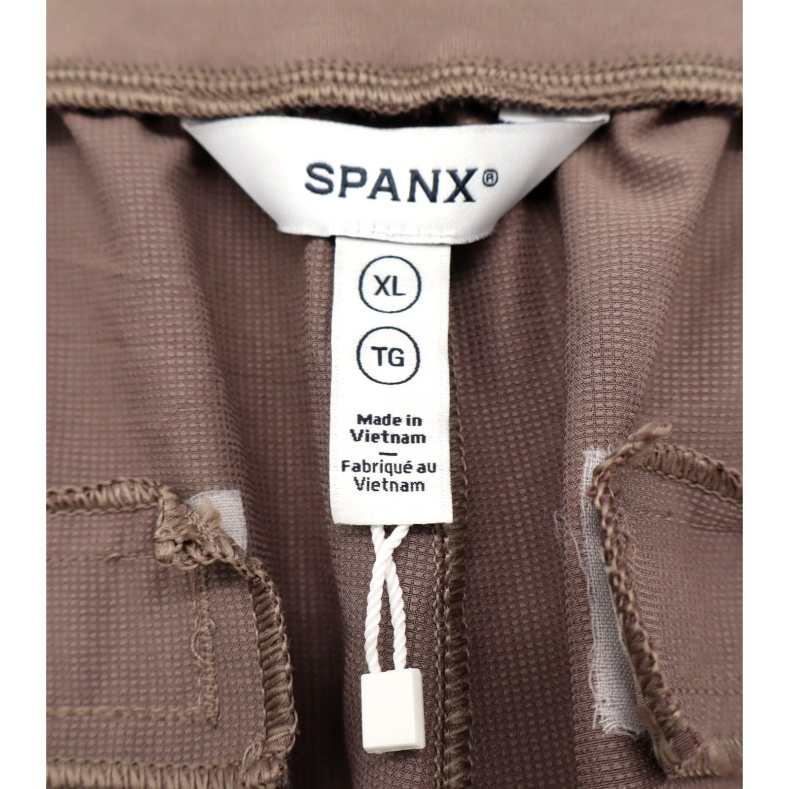 Spanx Spanx Pants Women Wide-Leg Pull On XL Smoke Taupe Beige 32 Inseam 14" Waist 17.5" Rise 32" Inseam Relaxed Regular Polyester Elastane N/A N/A Size 40" / US 18 - 3 Thumbnail