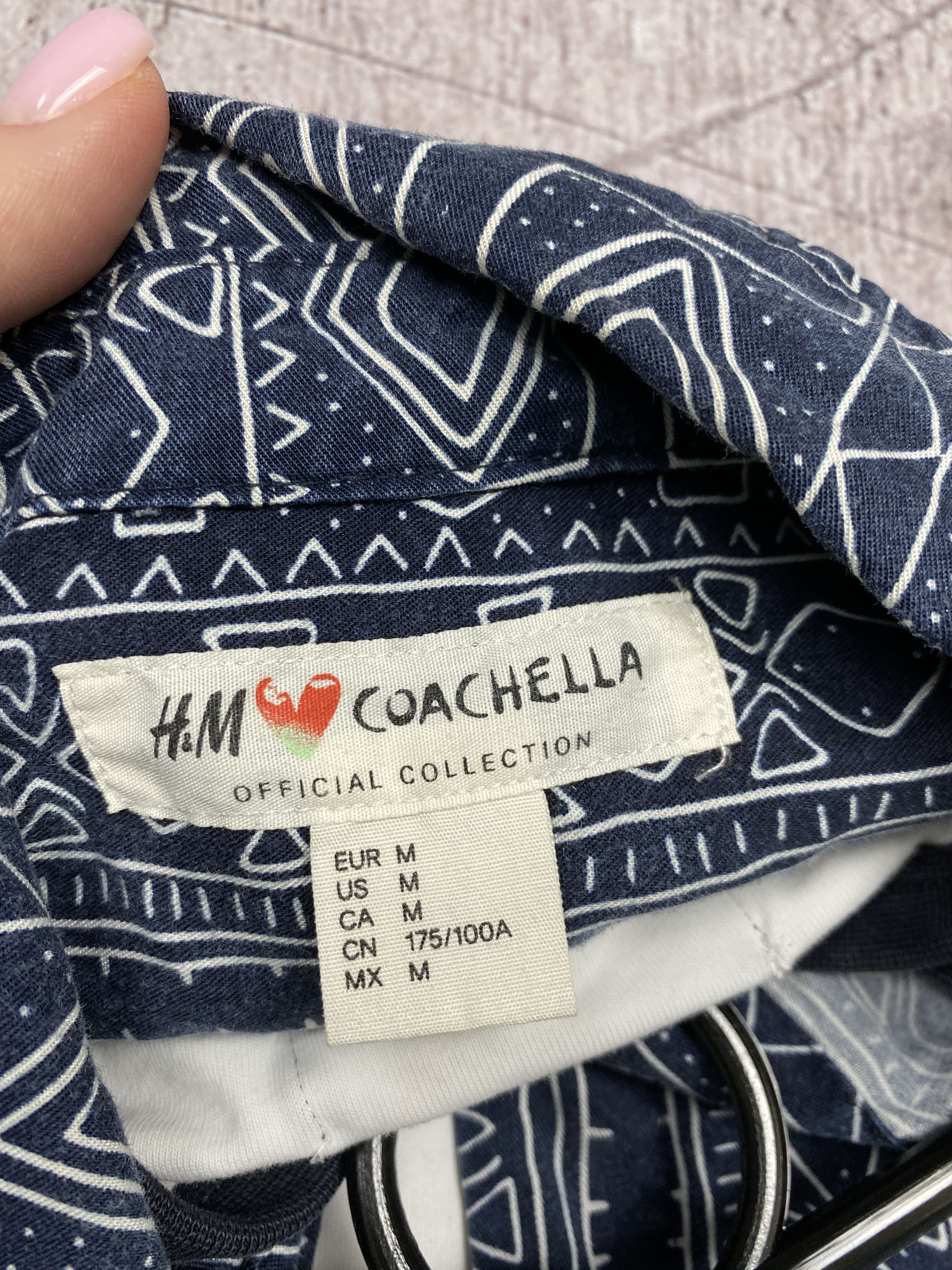 Coachella × H&M H&M Coachella Vintage Hawaiian Shirt y2k Aloha Size US M / EU 48-50 / 2 - 3 Thumbnail