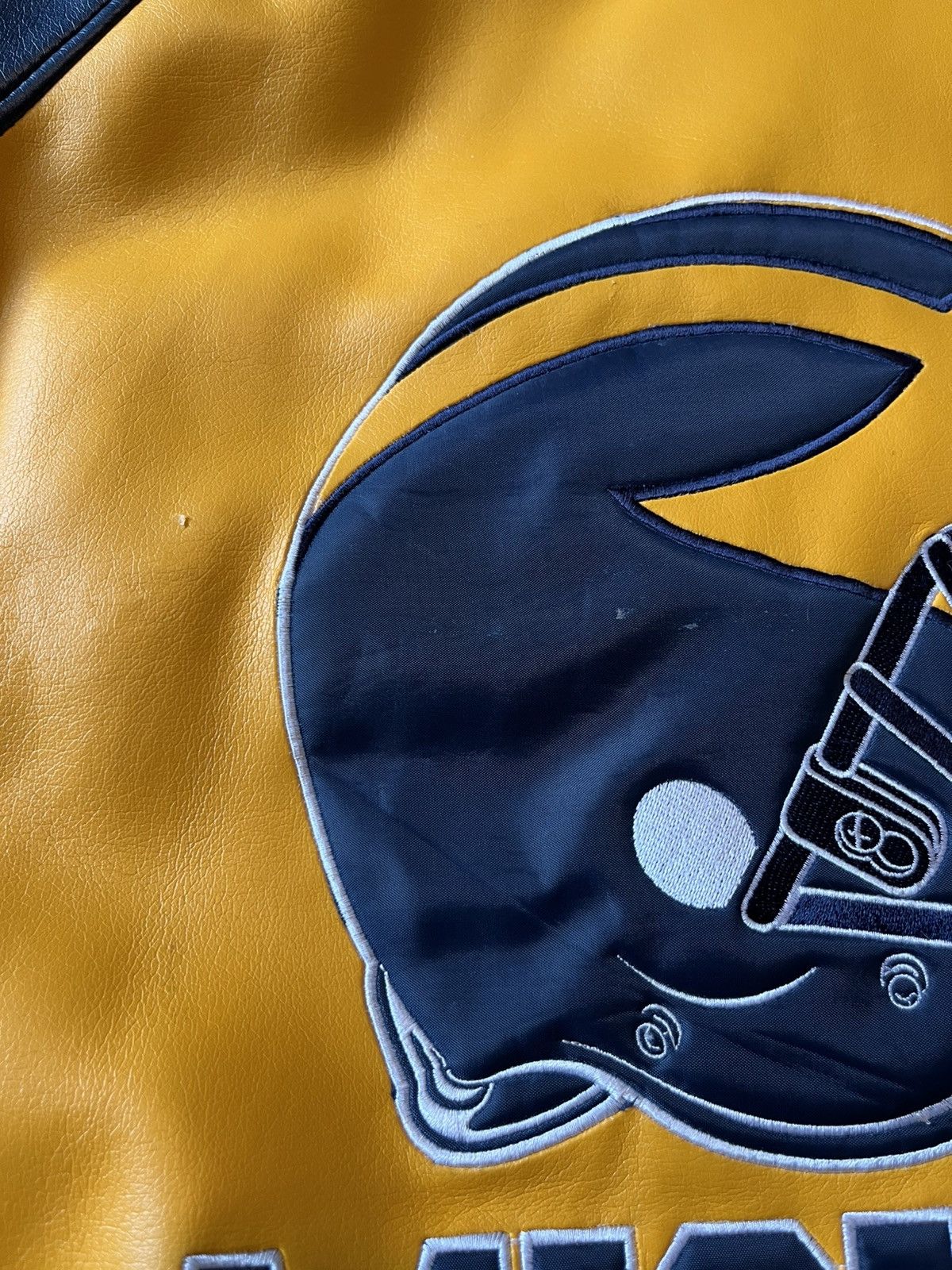 Steve And Barrys Throwback Michigan University Logo Varsity Jacket Size US M / EU 48-50 / 2 - 7 Thumbnail