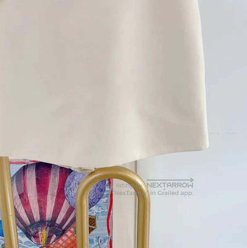 Valentino Valentino Beige Wool A-Line Mini Skirt . Size 23" - 4 Thumbnail