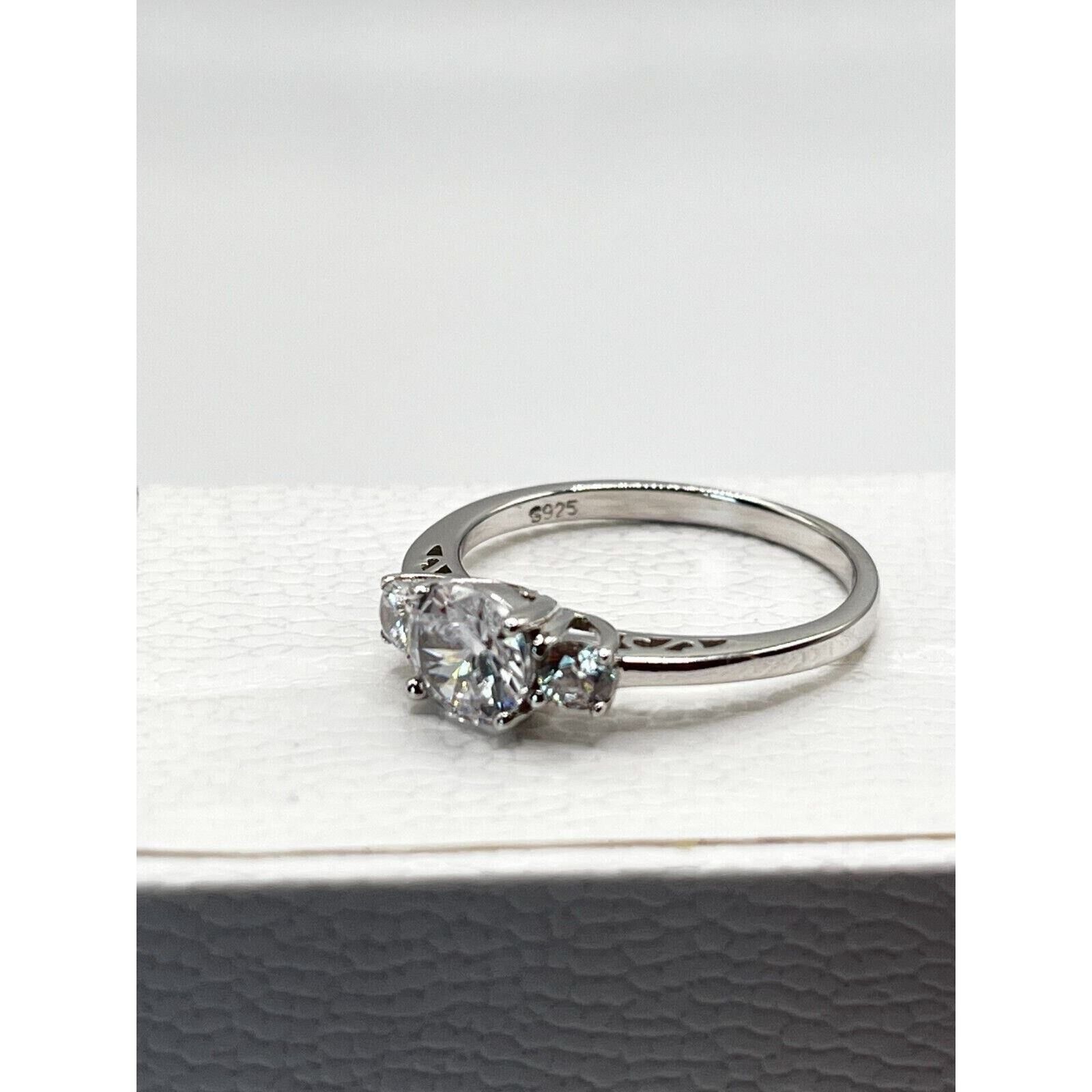 The Unbranded Brand ESTATE 3-STONE CUBIC ZIRCONIA STERLING RING, SIZE 8 Size ONE SIZE - 4 Thumbnail