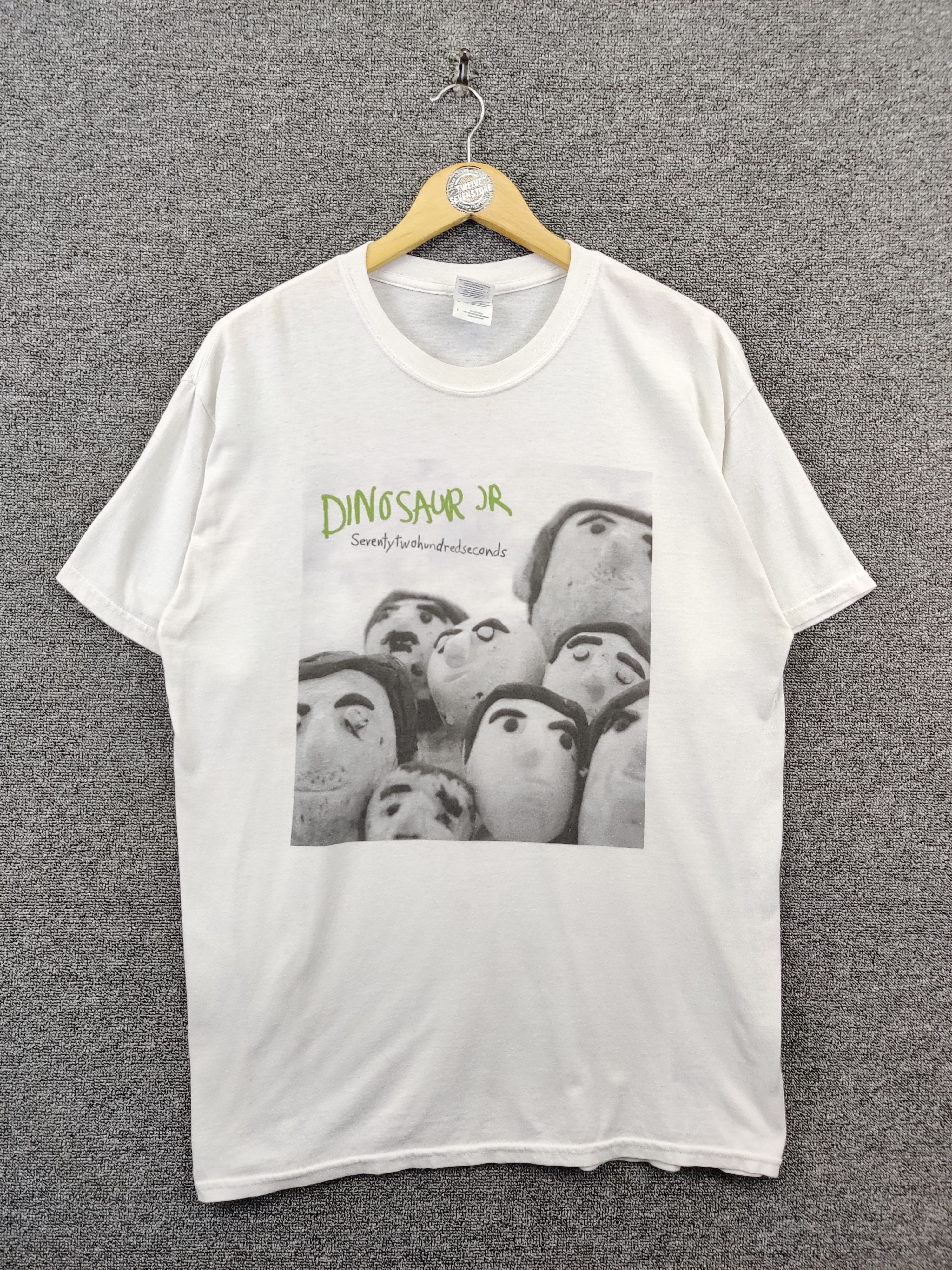 Vintage Dinasour Jr Rock Band Tee Tshirt