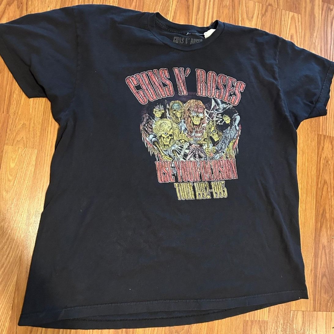 Guns N' Roses Vintage Guns & Roses Black Graphic T-Shirt - Size XXL Size US XXL / EU 58 / 5 - 4 Thumbnail