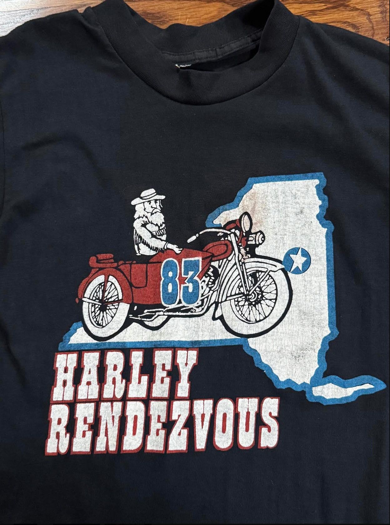 Vintage Vintage Harley Rendezvous '83 T Shirt (Size S) Size US S / EU 44-46 / 1 - 3 Thumbnail