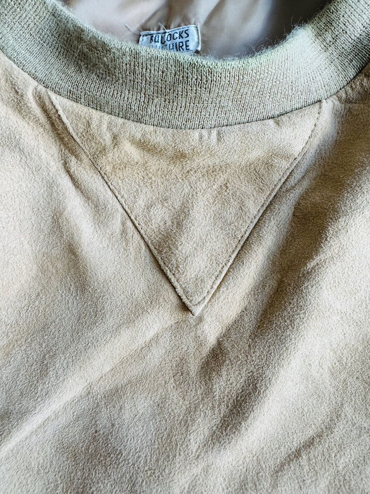 Vintage Vintage fine Suede pullover for Bullocks Wilshire marked XL Size US L / EU 52-54 / 3 - 12 Thumbnail