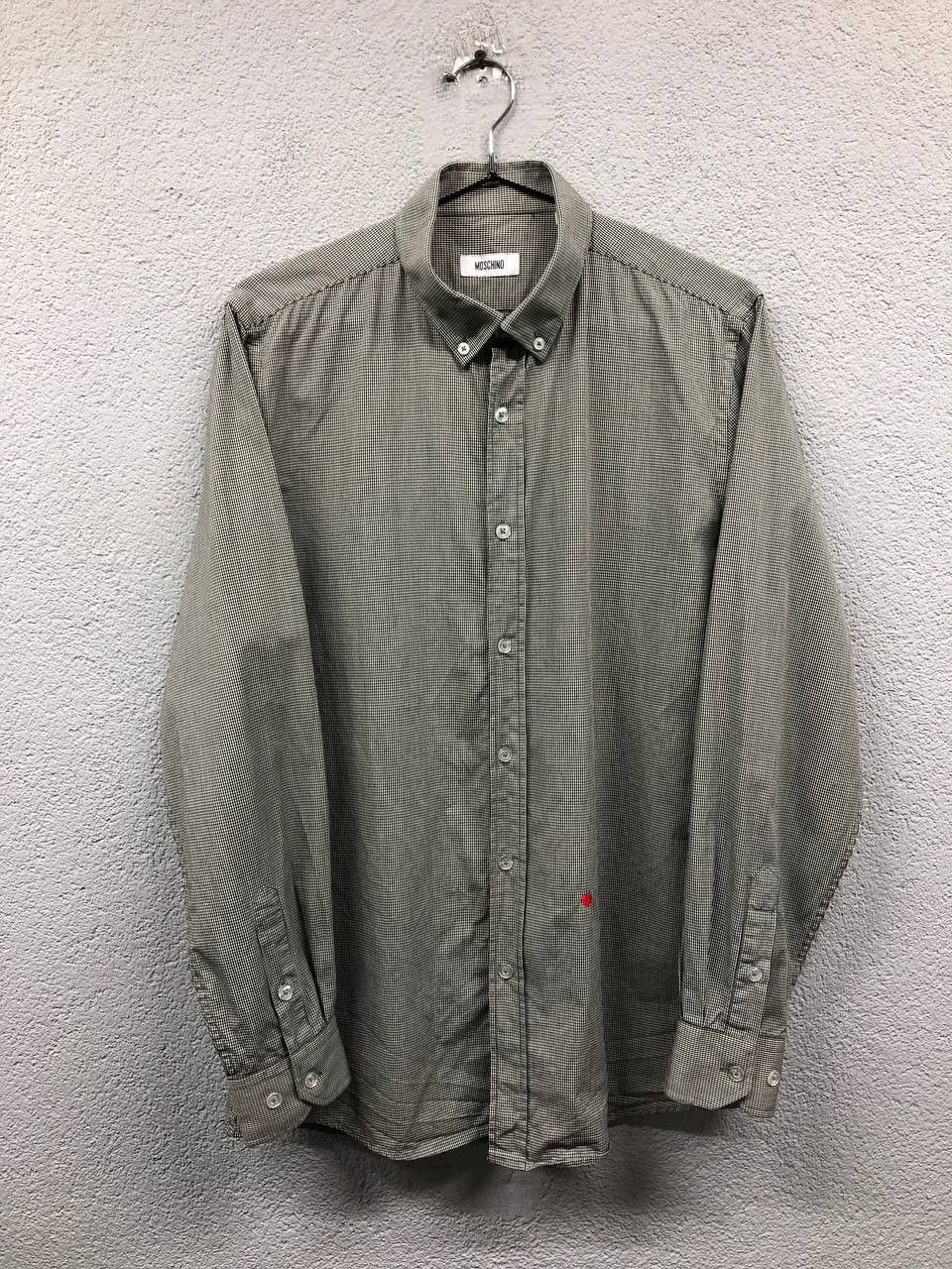 Moschino Moschino mens shirt size 39 / Small Size US S / EU 44-46 / 1 - 1 Thumbnail