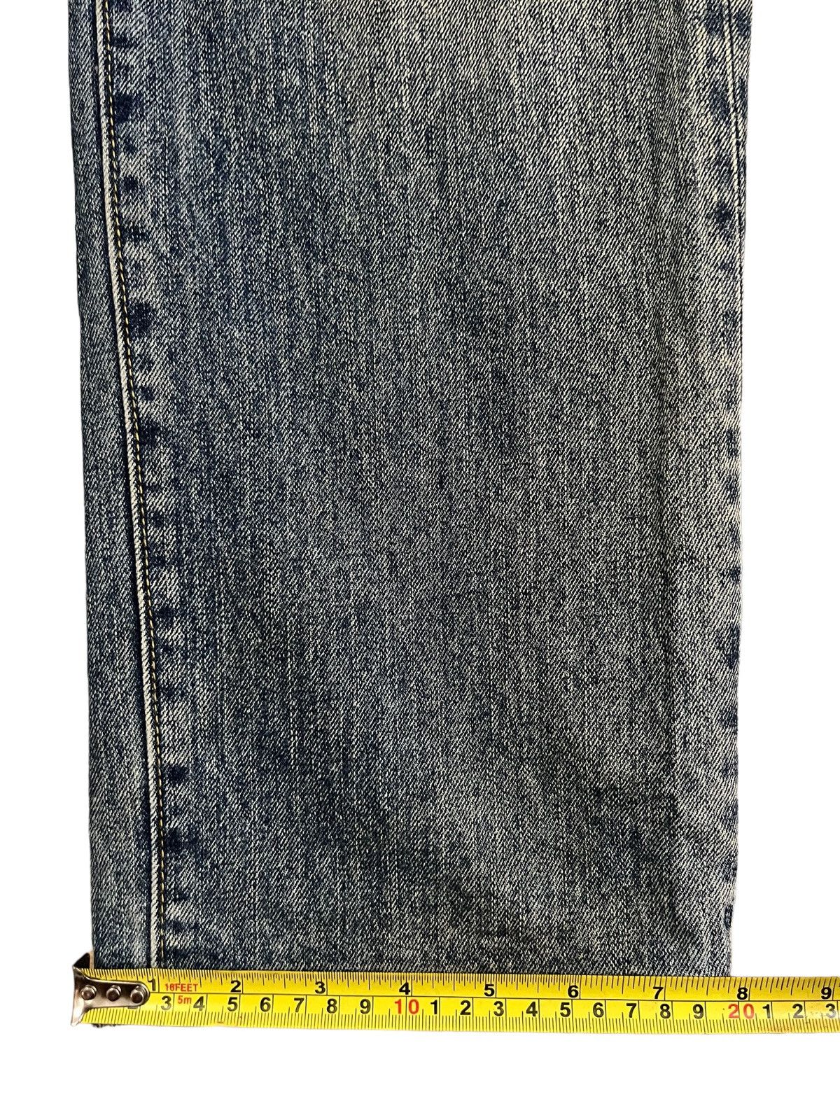Japanese Brand Vintage Japanese Brand Uniqlo Blue Mud Washed Loose Fit Jean Size US 32 / EU 48 - 14 Thumbnail