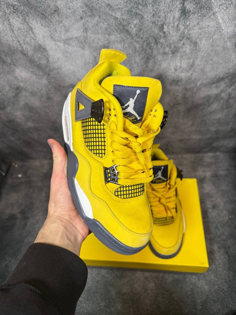 Jordan Brand Size 8 | Jordan 4 Lightning With Box | Pre-Owned Size US 8 / EU 41 - 1 Thumbnail