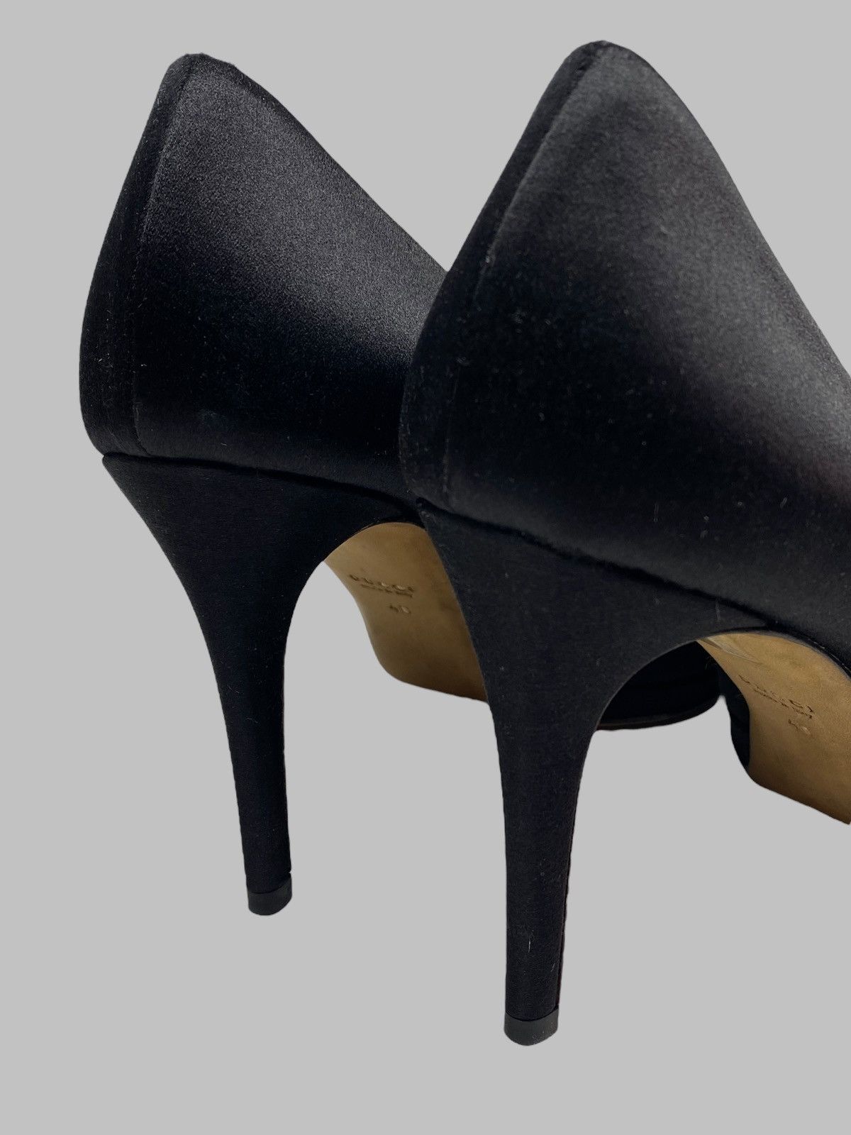 Gucci Gucci Black Satin Rhinestones Embellished Peep Toe Heels Size US 10 / IT 40 - 15 Thumbnail