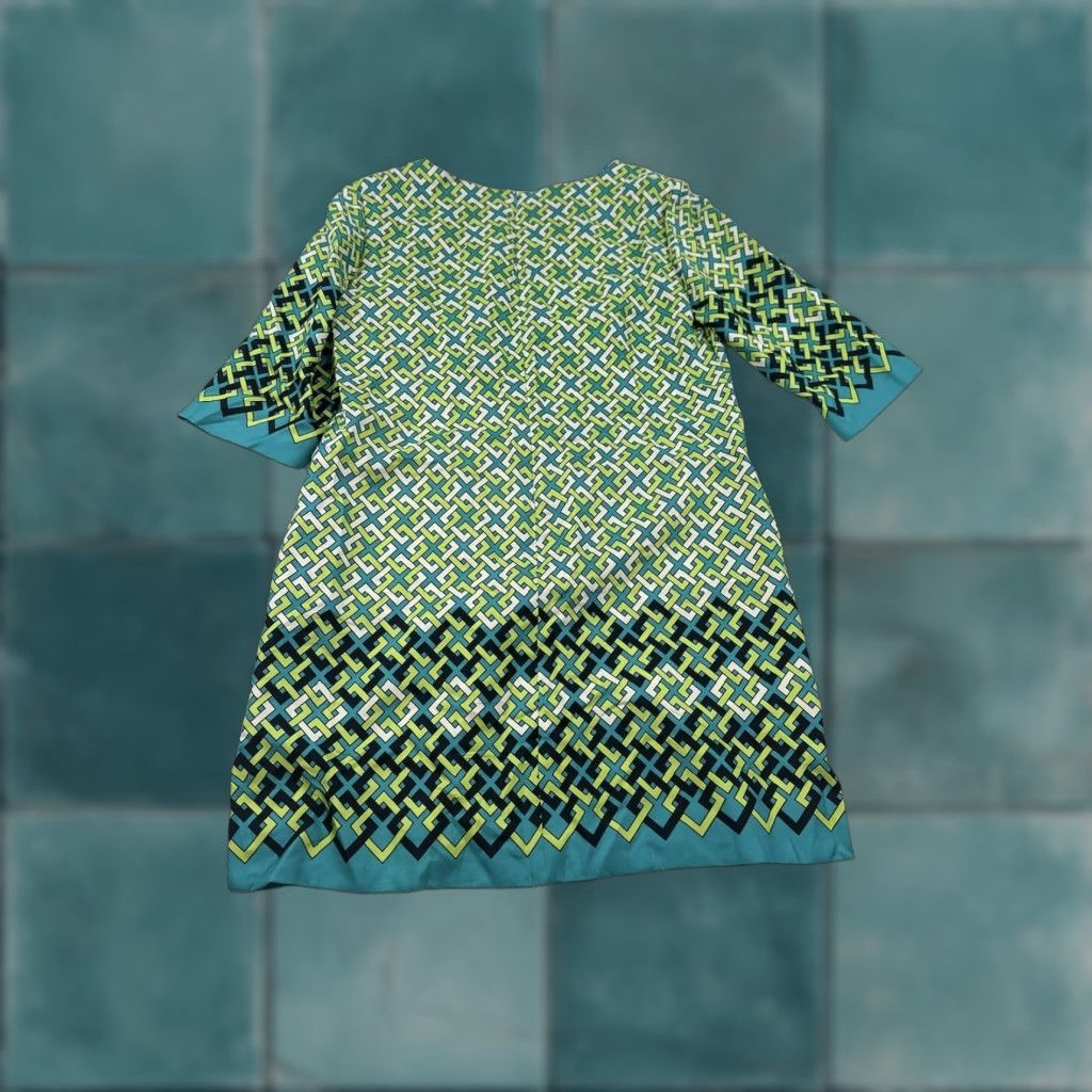 Donna Morgan Donna Morgan Dress Women’s 10P Green Geometric Shift Knee Length Silk Bohemian Preppy 3/4 Sleeve V-Neck Petite Women’s Size L / US 10 / IT 46 - 1 Thumbnail
