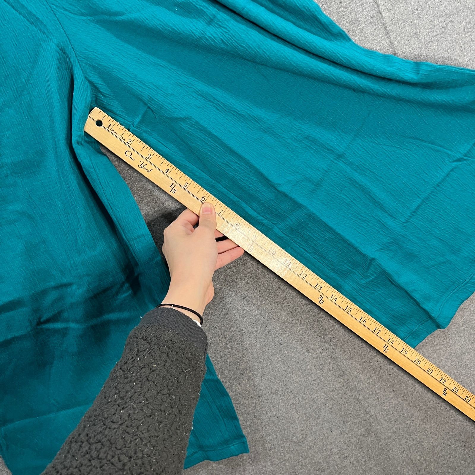 Other Cuddl Duds Crinkle Jersey Cropped Pants Deep Lake, Medium Size 30" / US 8 / IT 44 - 8 Thumbnail