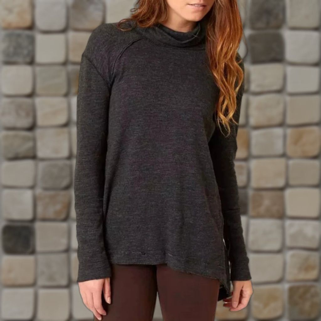 Free People NWT Free People We The Free Turtleneck Top Split Back Sz M Shirt Womens Black 90s Bohemian Glass City Size M / US 6-8 / IT 42-44 - 1 Thumbnail