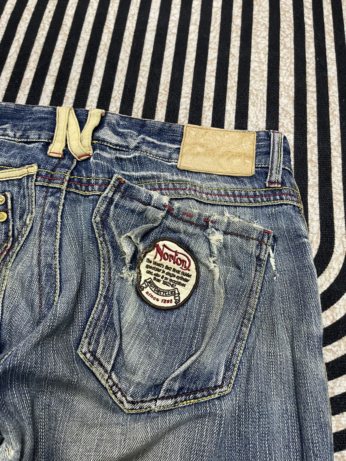 Norton 2000s NORTON DENIM DISTRESSED JEANS EMBROIDERED LOGO Size US 32 / EU 48 - 20 Thumbnail