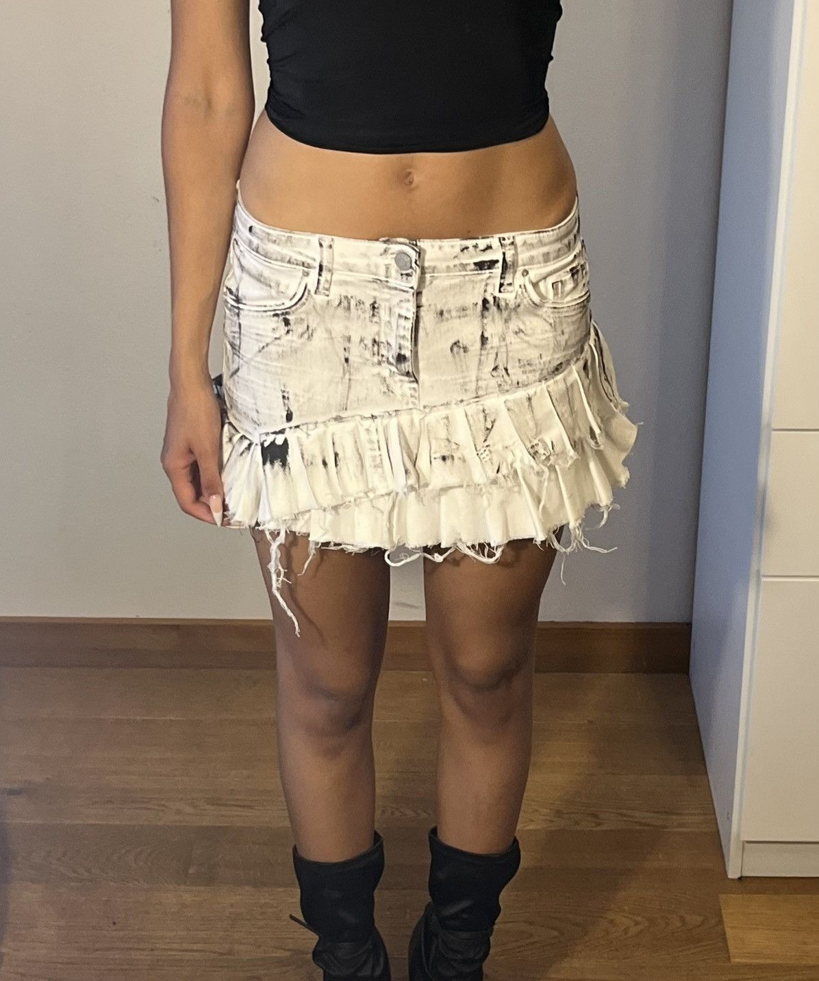 Miu Miu Custommade skirt | mini skirt | mini rock Size 24" / US 00 / IT 34 - 2 Thumbnail