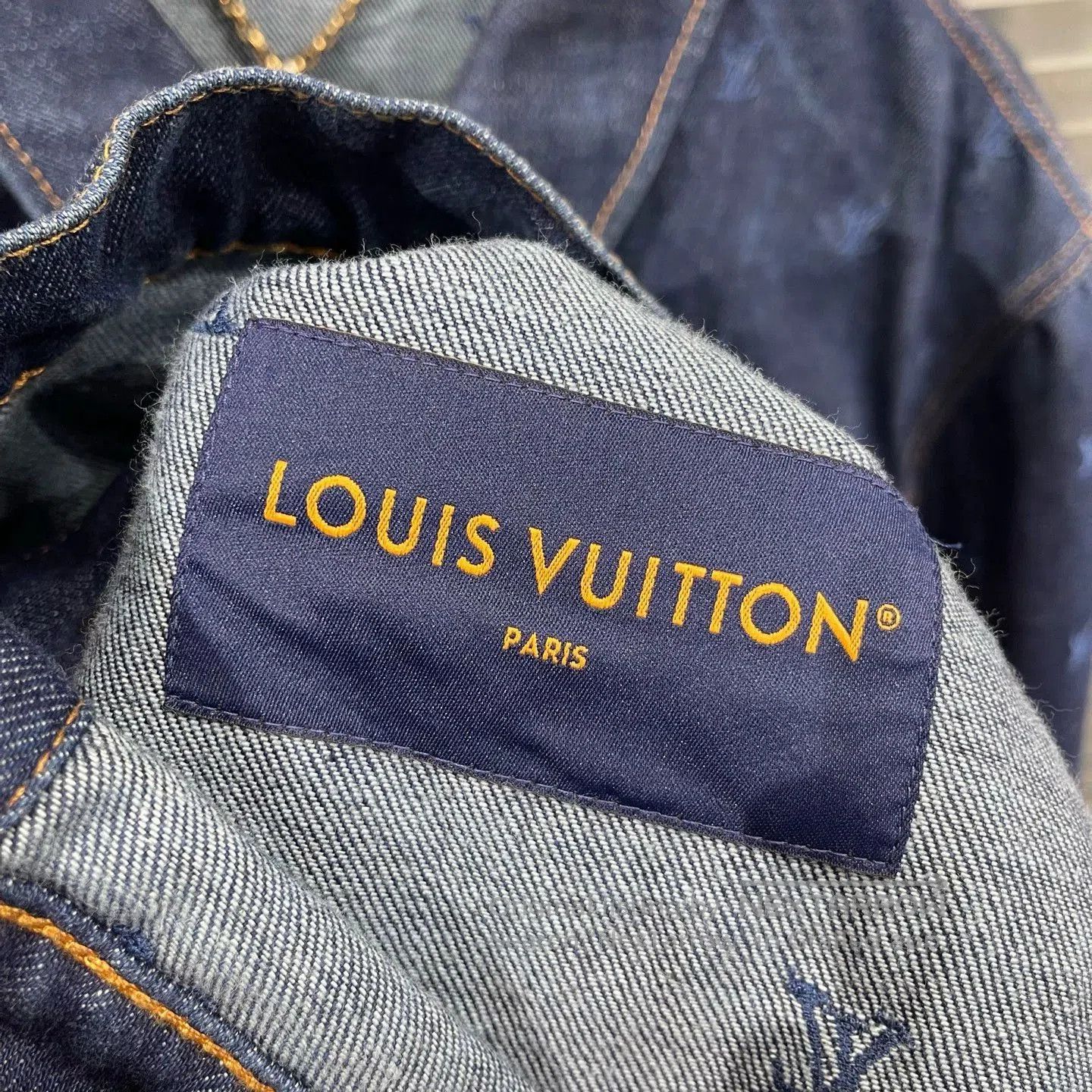 Louis Vuitton Blue Denim Jacket with Button Front and Pockets. Size US L / EU 52-54 / 3 - 4 Thumbnail