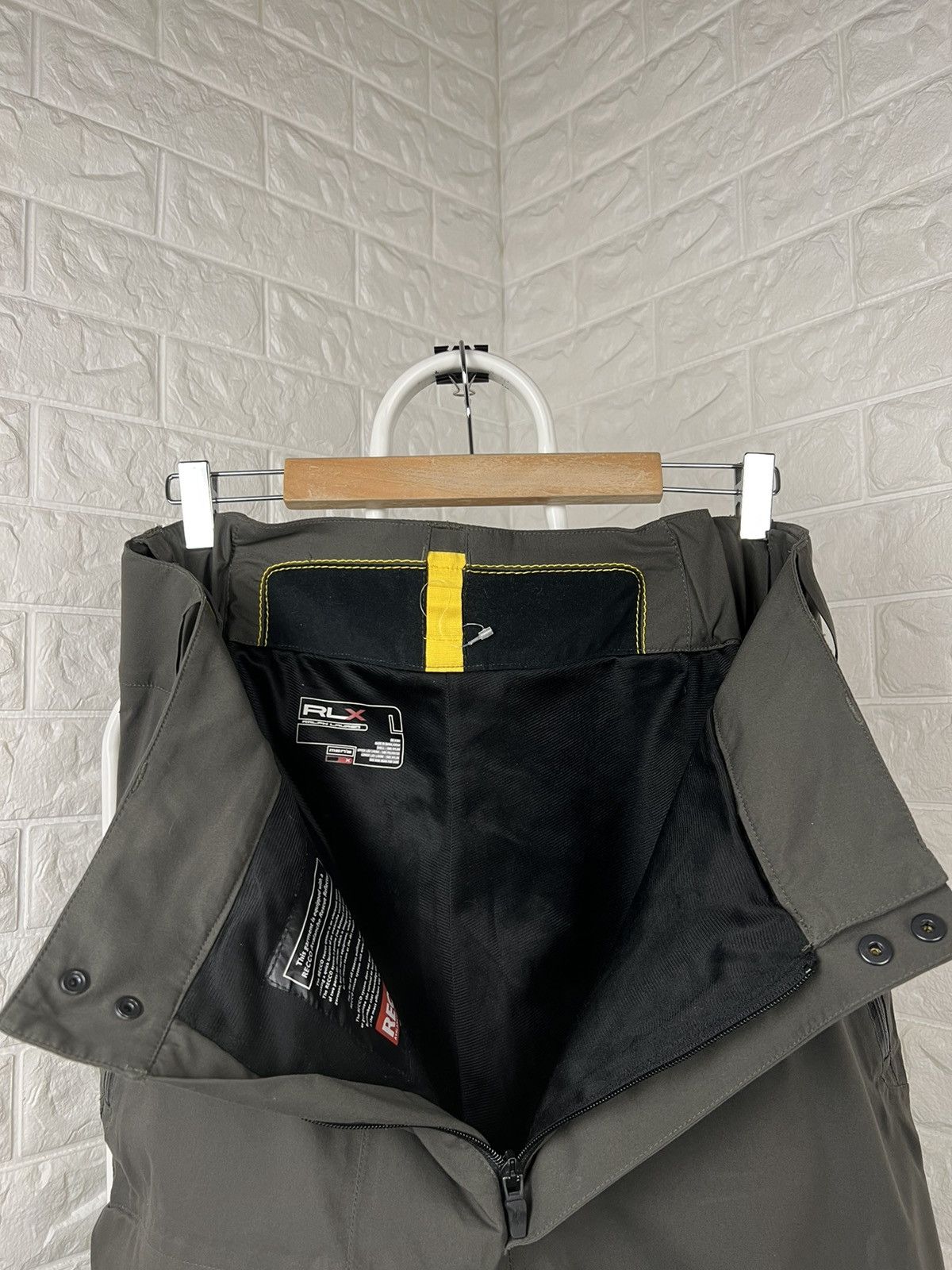 RLX Ralph Lauren × Ralph Lauren Sport Ralph Lauren Polo Sport Goretex Ski Snowbord Pant Size L Size US 34 / EU 50 - 11 Thumbnail