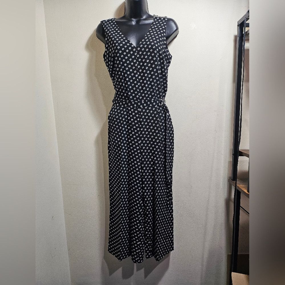 Michael Kors Michael Kors Sleeveless Jumpsuit Crop Pants 4 Black White P Size 27" / US 4 / IT 40 - 2 Thumbnail