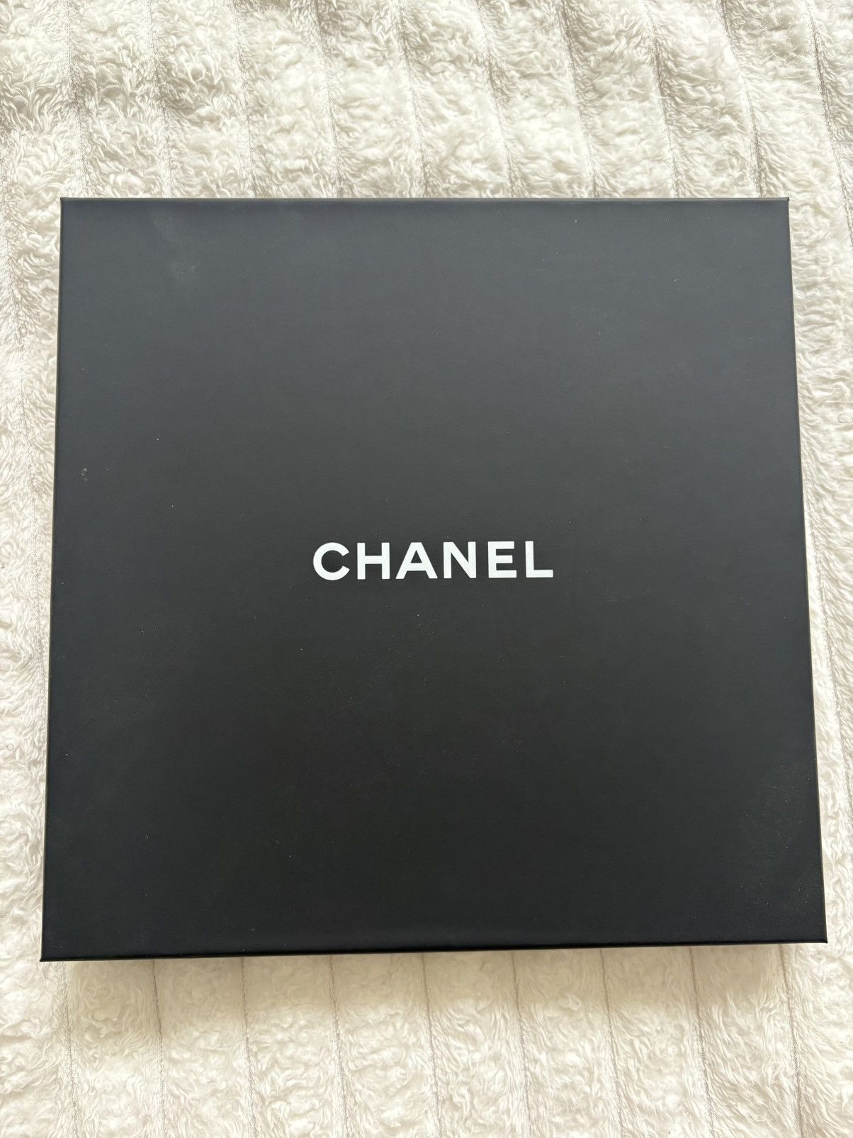 Chanel CC CASHMERE BEANIE Size ONE SIZE - 5 Thumbnail