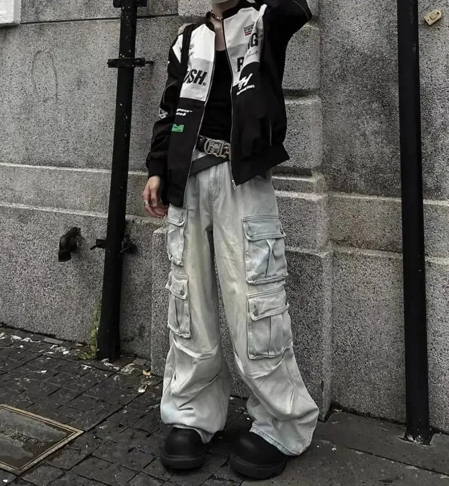 Japanese Brand Retro wide leg multi pocket jeans Size US 32 / EU 48 - 4 Thumbnail