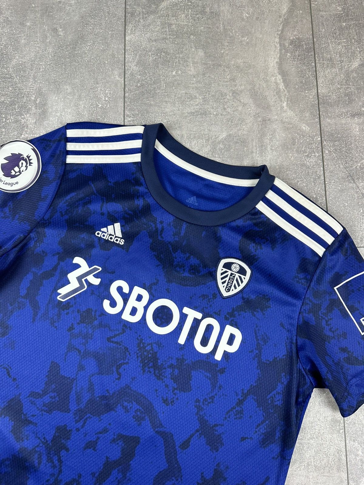 Adidas Adidas Leeds United Bamford #9 Soccer Jersey Size M / US 6-8 / IT 42-44 - 3 Thumbnail