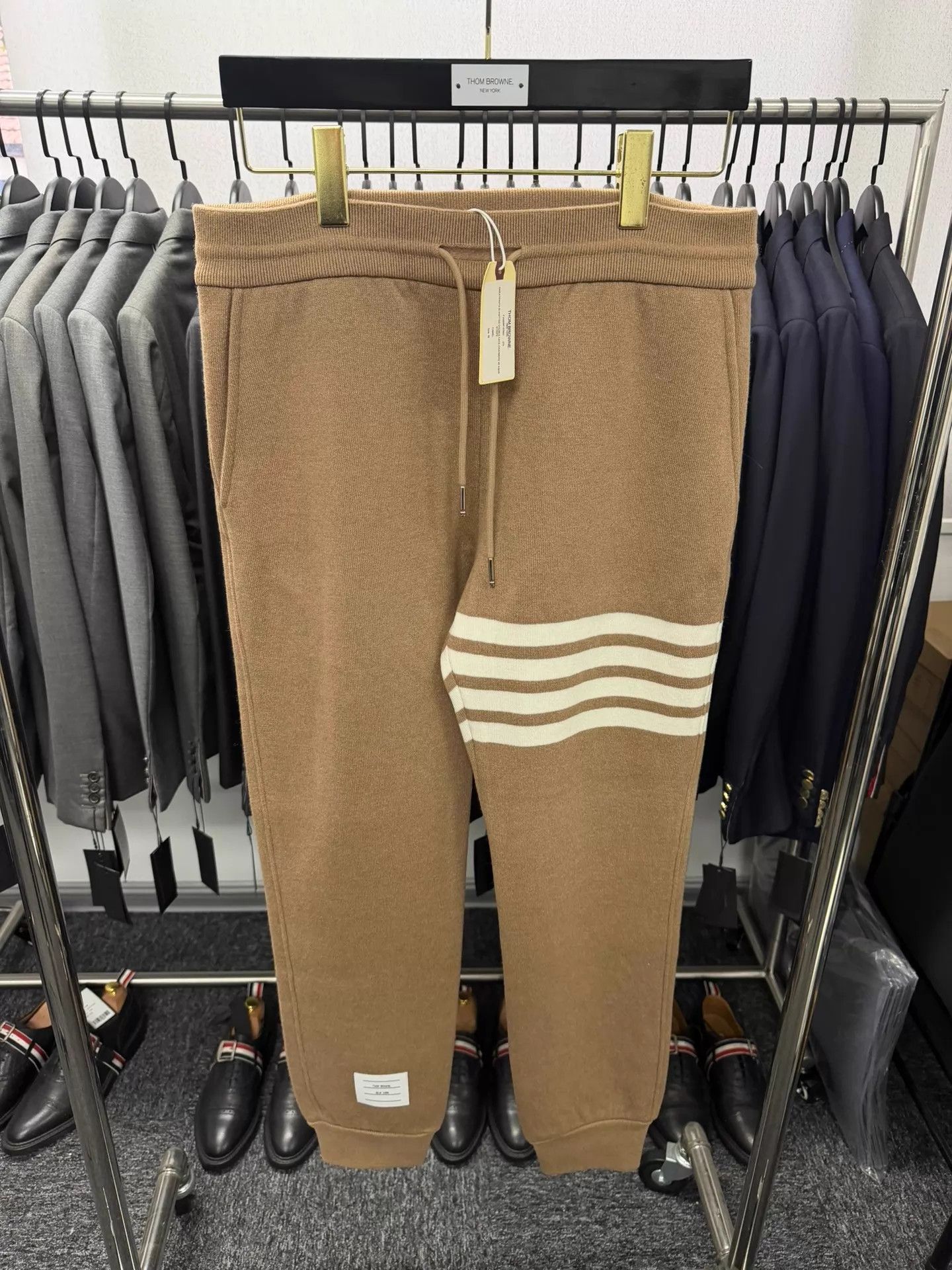 Thom Browne Thom Browne Women's Rare Oatmeal Cashmere Track Pants Size42 Size 28" / US 6 / IT 42 - 1 Thumbnail