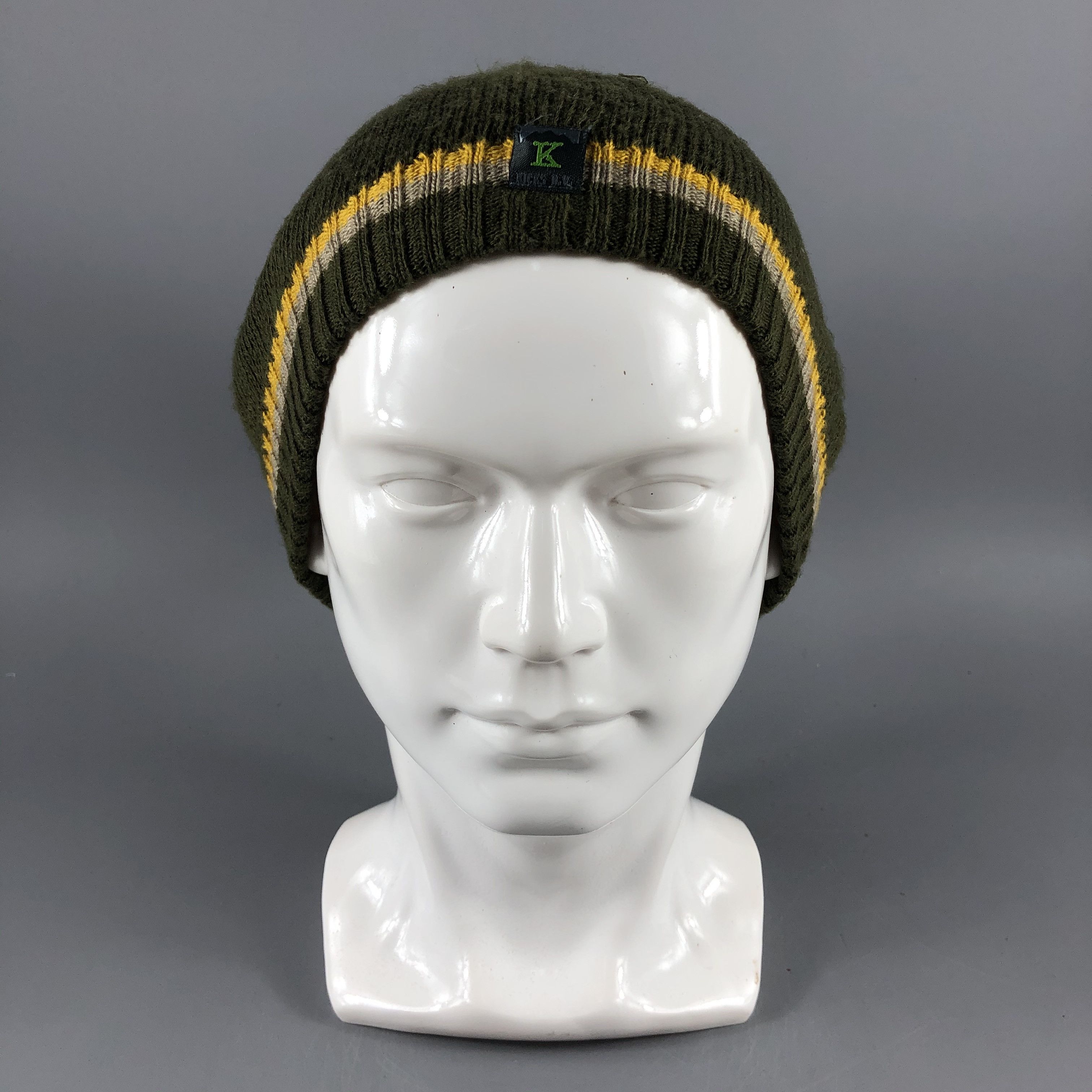 image of Vintage Slouchy Knit Beanie Snow Hat Snow Cap B096, Men's