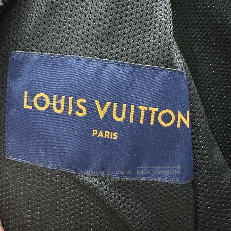 Louis Vuitton Louis Vuitton Black Logo Zip Hooded Jacket. Size US M / EU 48-50 / 2 - 5 Thumbnail