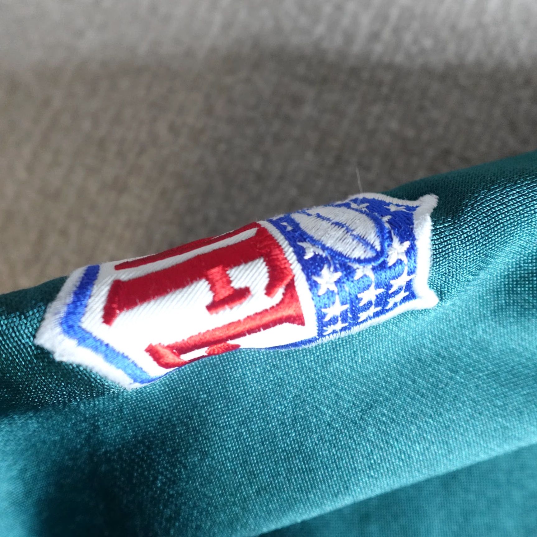 Reebok VINTAGE Reebok Philadelphia Eagles Hoodie 2XL Green Satin Embroidered Long Sleeve Mens Pullover Winter Fall Size US XXL / EU 58 / 5 - 7 Thumbnail