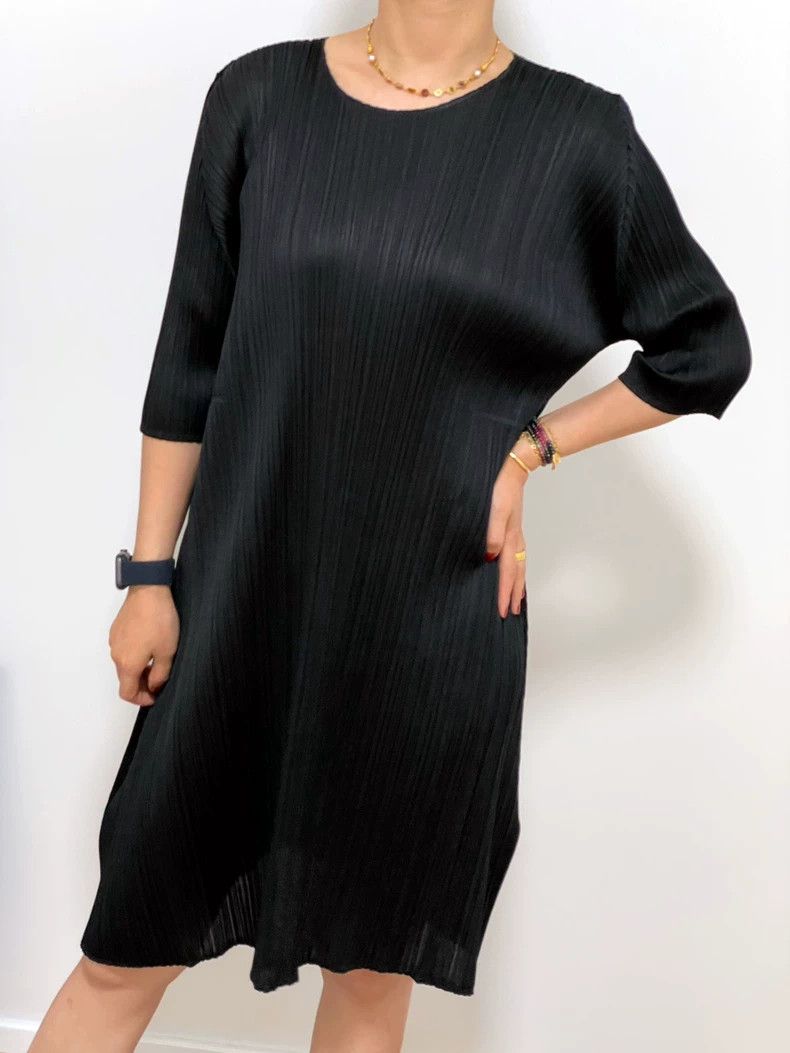 Issey Miyake Issey Miyake size:3 Grey pleated dress Size S / US 4 / IT 40 - 5 Thumbnail