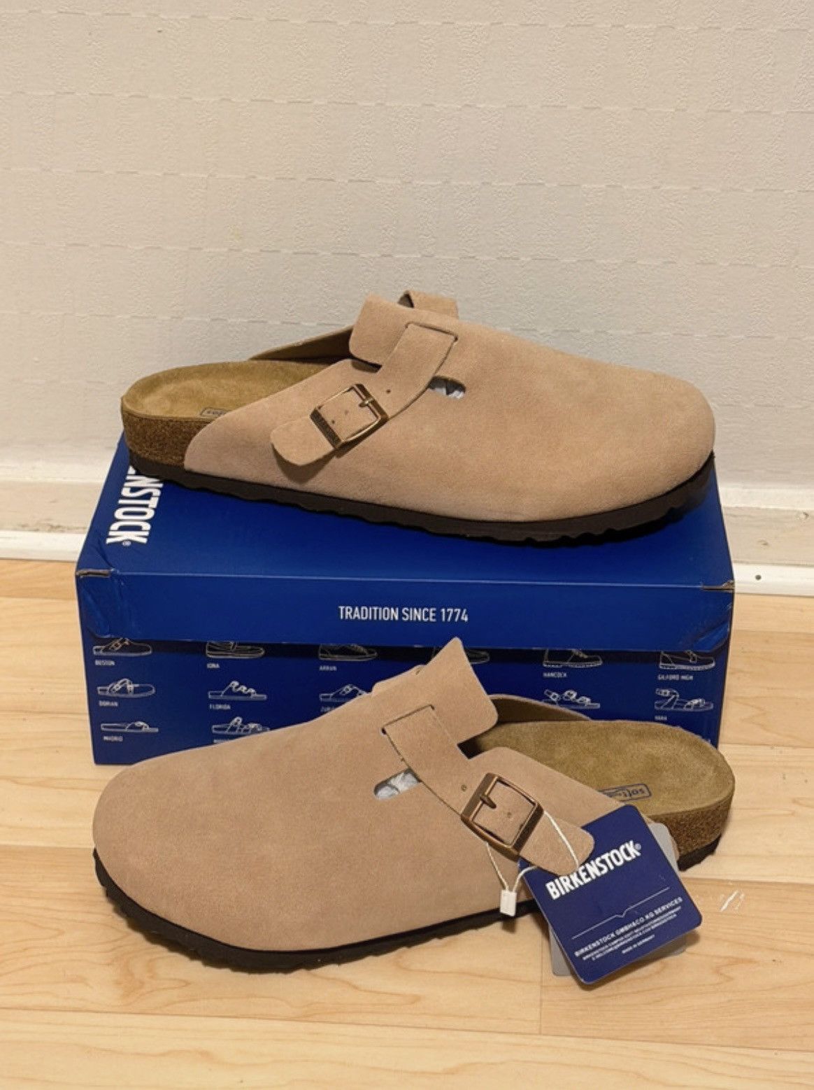 Birkenstock Birkenstock bostons Size US 10 / EU 43 - 1 Thumbnail