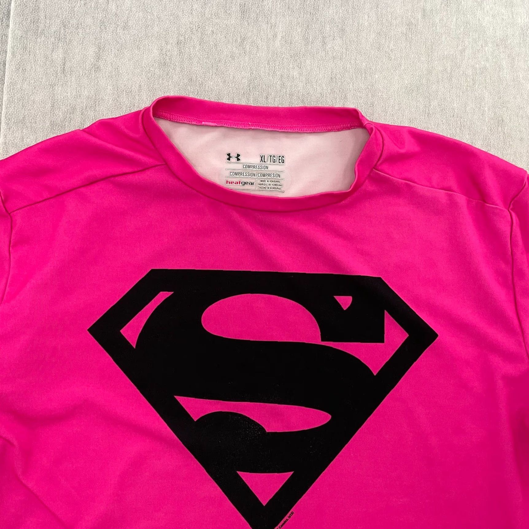 Under Armour Under Armour Superman Compression Shirt Adult XL Pink Alter Ego Logo Tee Gym Men Size US XL / EU 56 / 4 - 3 Thumbnail