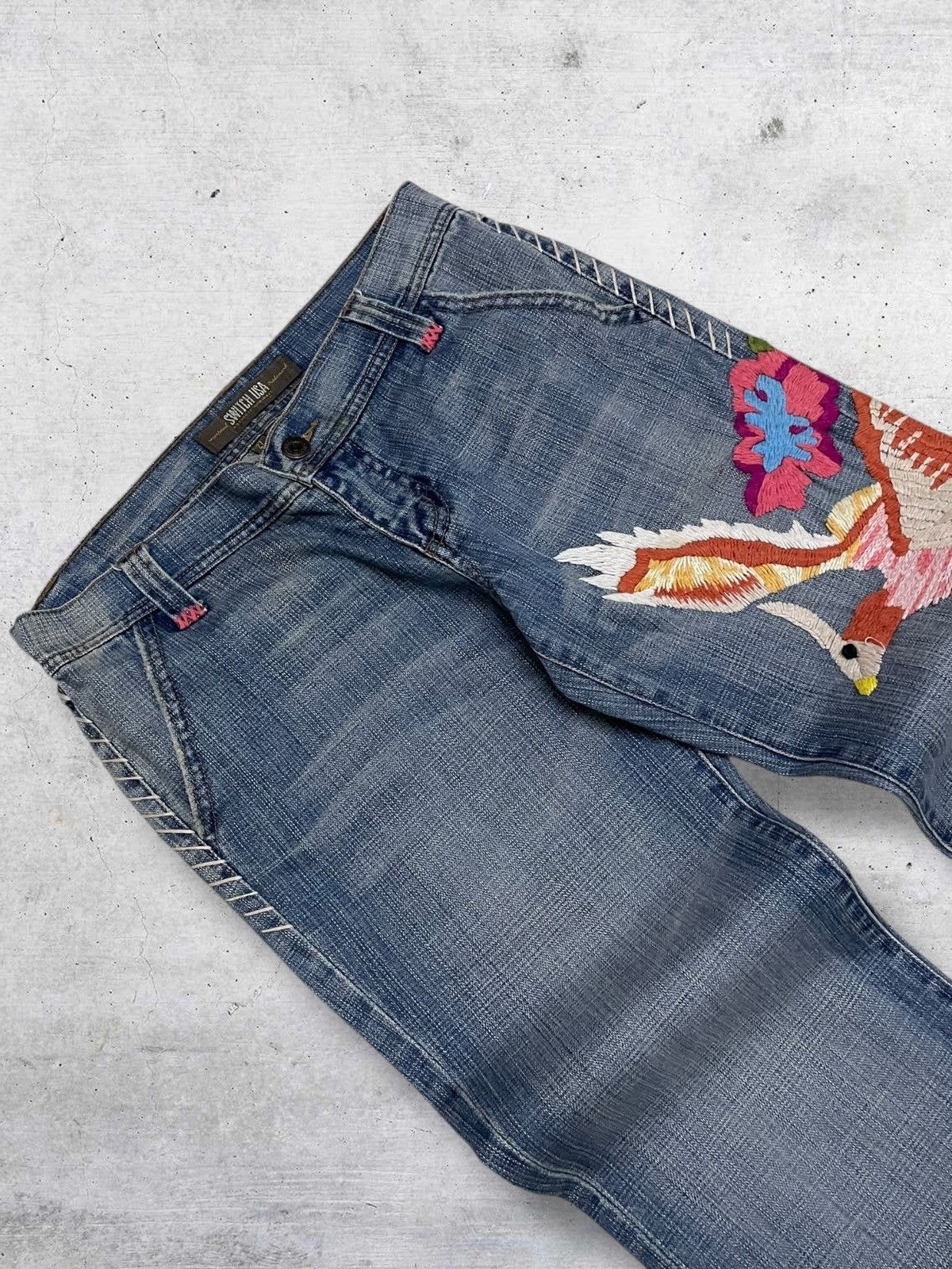 Tornado Mart VINTAGE SWITCH USA 90S OG DESIGNER EMRBOIDERED PHOENIX DENIM Size US 29 - 7 Thumbnail
