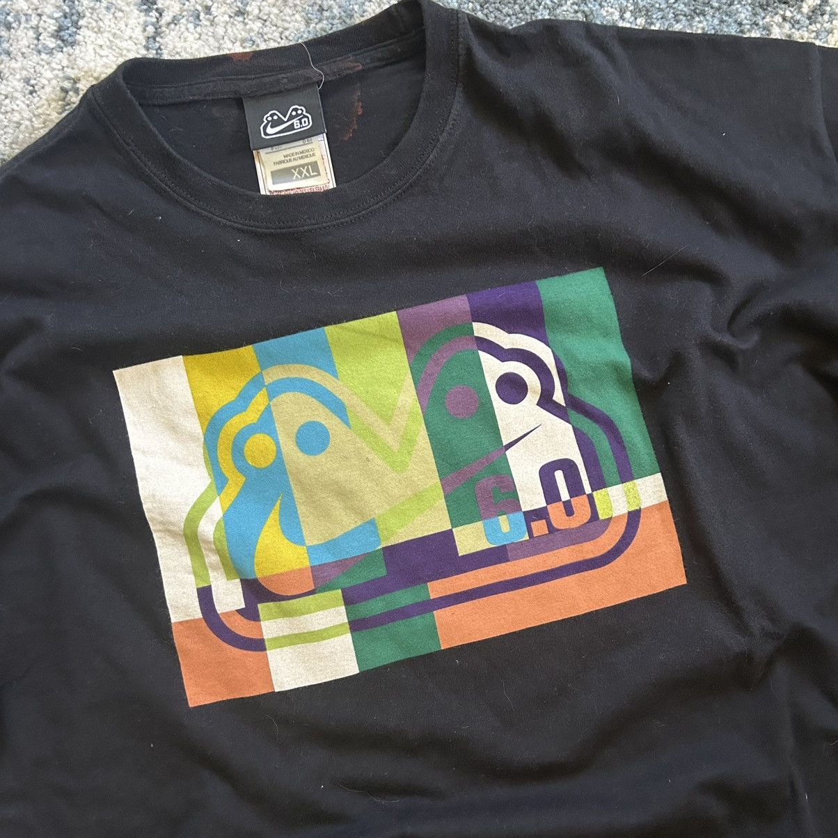 Nike 2009 NiKE 6.0 BiG MULTiCOLOR MUTANT LOGO TEE PLEASE STAND BY Size US XXL / EU 58 / 5 - 1 Thumbnail