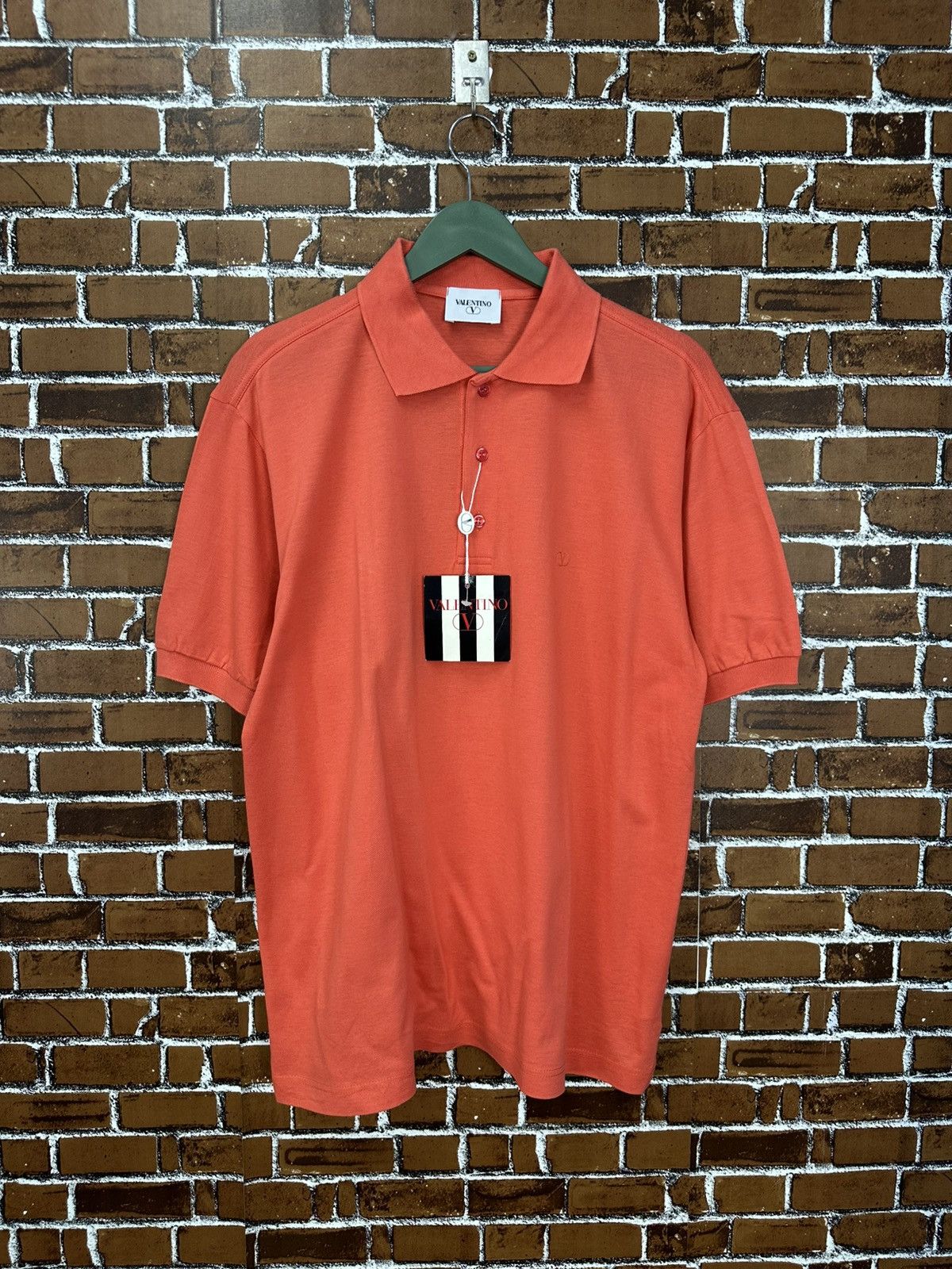 Valentino Vintage Valentino Polo Tee NOS A1020 Size US M / EU 48-50 / 2 - 1 Thumbnail