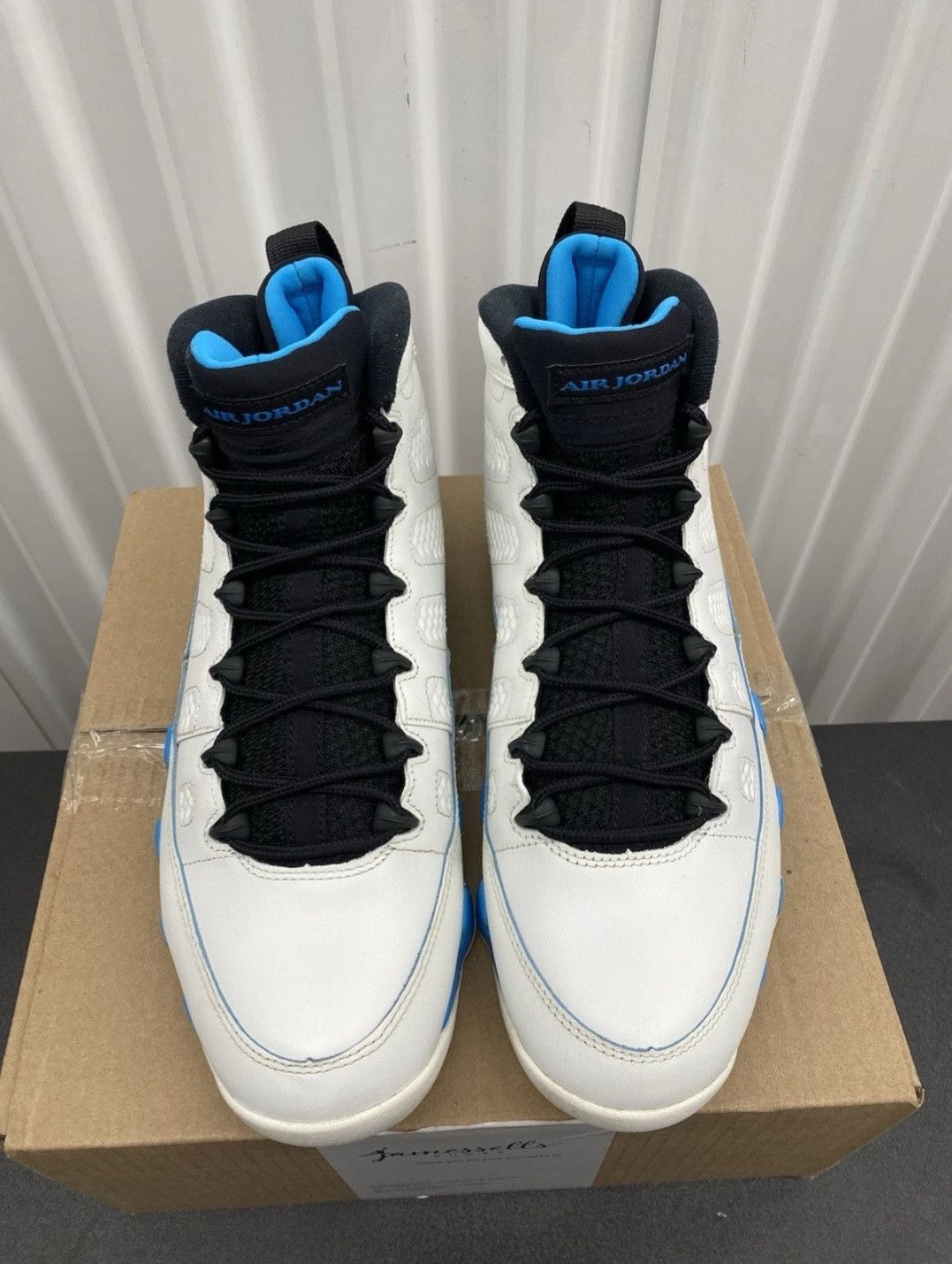 Jordan Brand Nike Air Jordan Retro 9 Powder Blue 2024 Size 11 Men Size US 11 / EU 44 - 2 Thumbnail