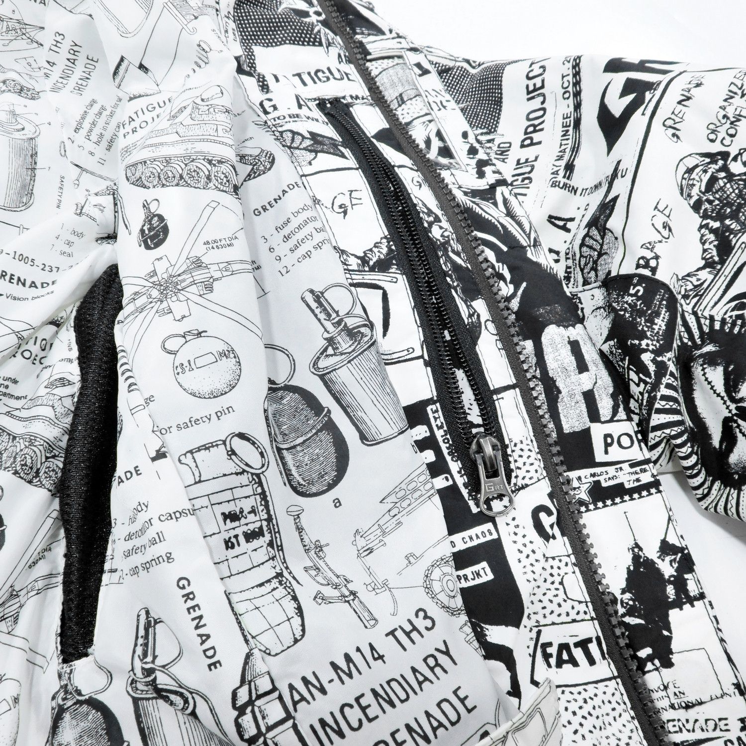 Grenade GRENADE FATIGUE PROJECT PUNK COLLAGE PRINT SNOWBOARD JACKET Size US M / EU 48-50 / 2 - 7 Thumbnail