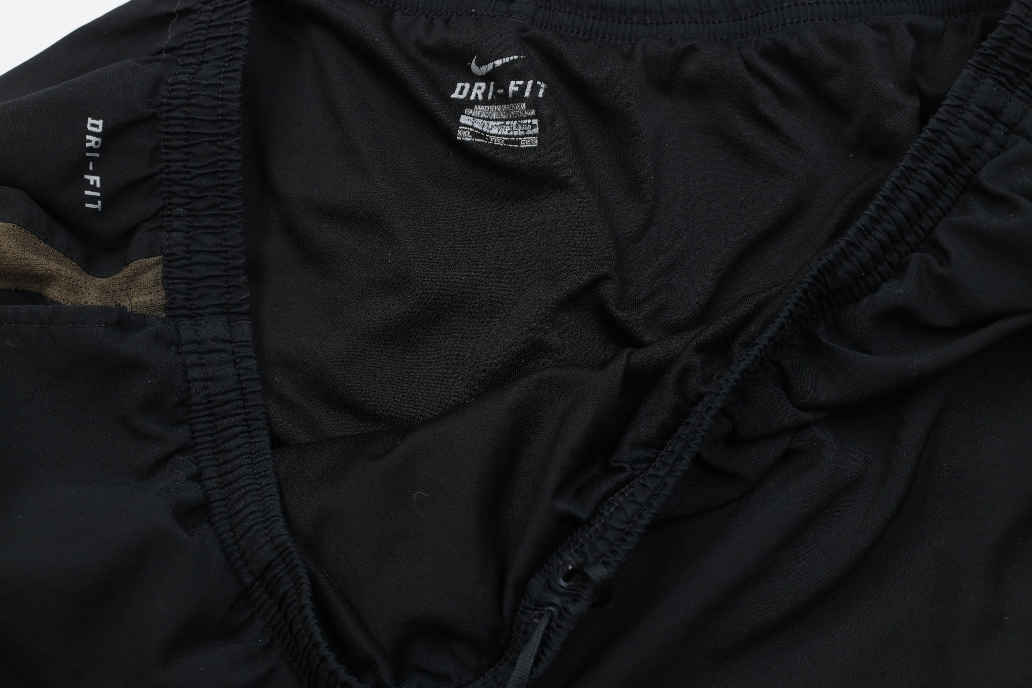 Nike Vintage Y2K Nike Travis Scott Mini Swoosh Lined Shorts Black Size US 38 / EU 54 - 7 Thumbnail