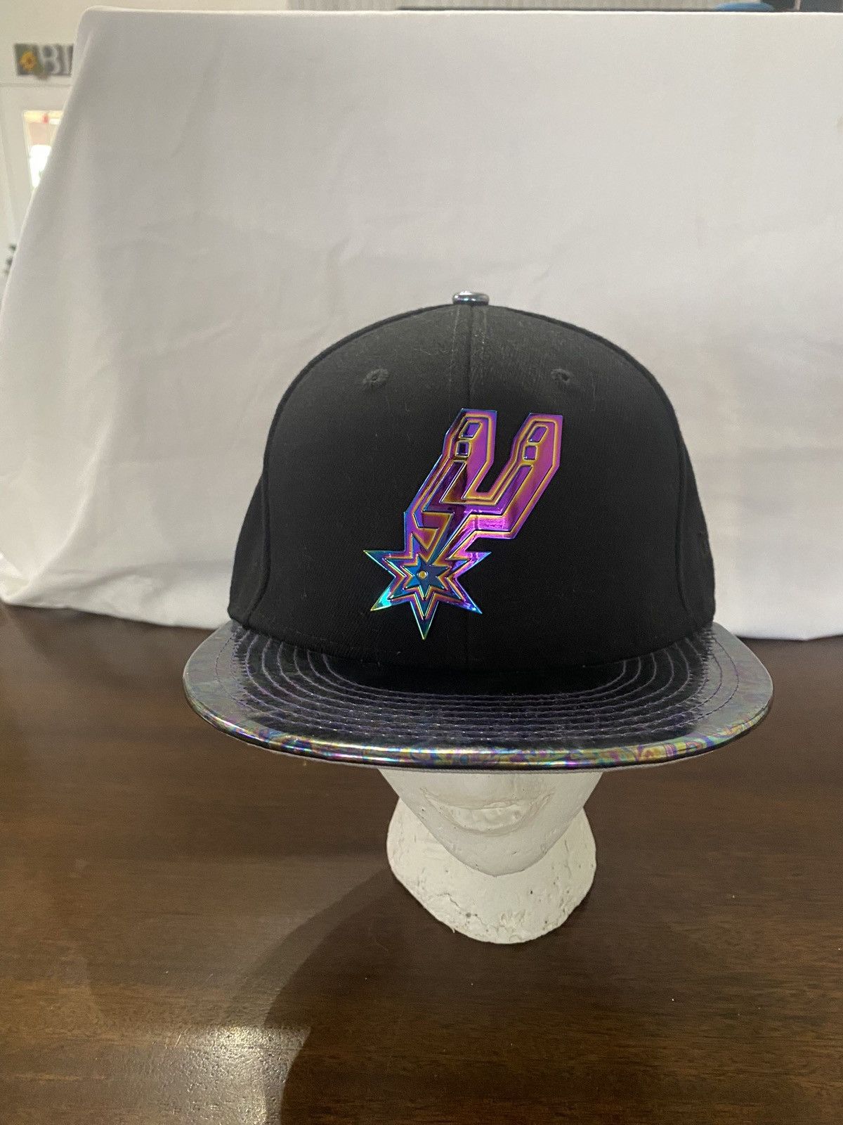 NBA × New Era New Era/San Antonio Spurs 9Fifty SnapBack//RARE/Sz M/L Size ONE SIZE - 1 Thumbnail